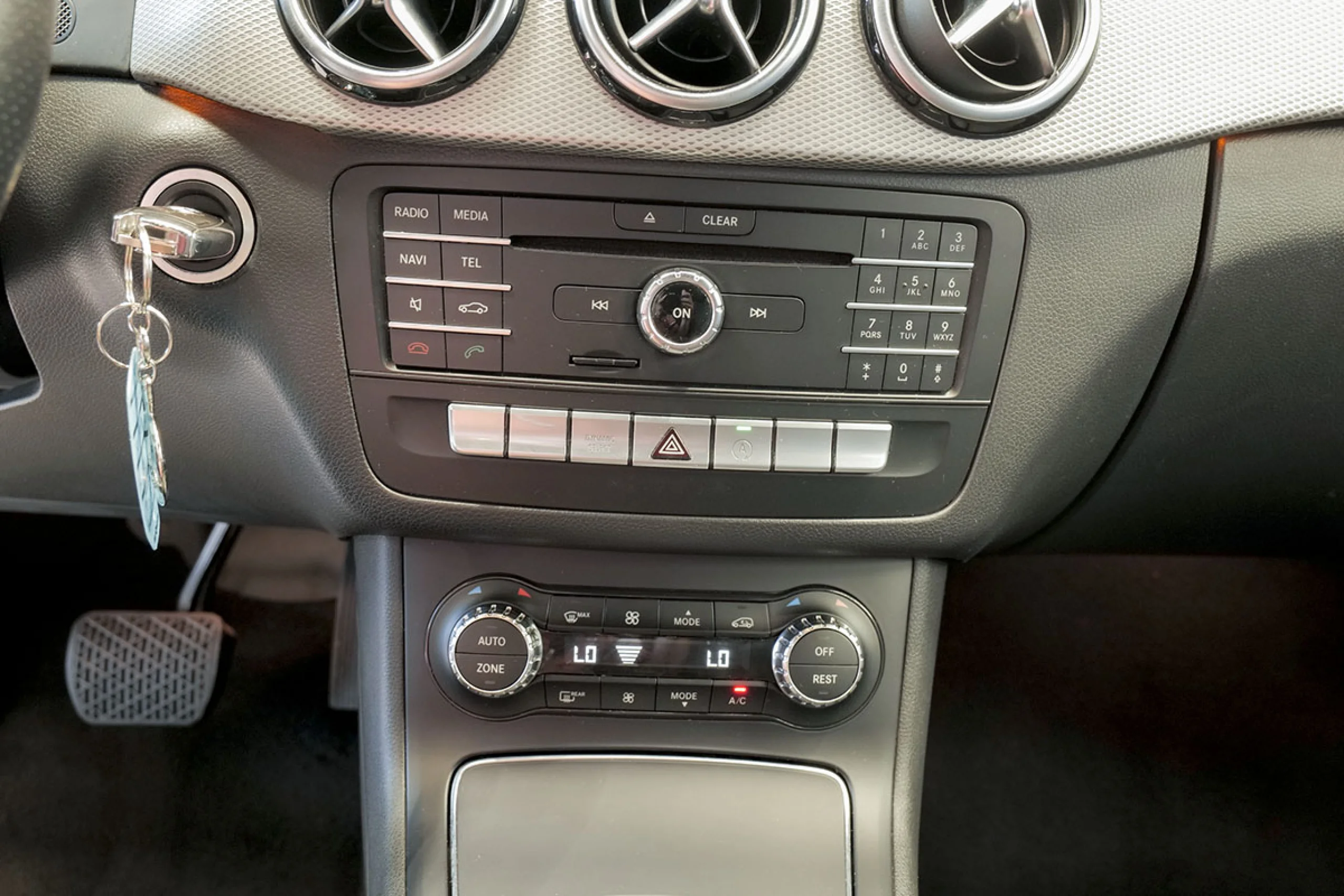 Mercedes-Benz B 180 MERCEDES-BENZ Clase B B 180 d - Foto 30