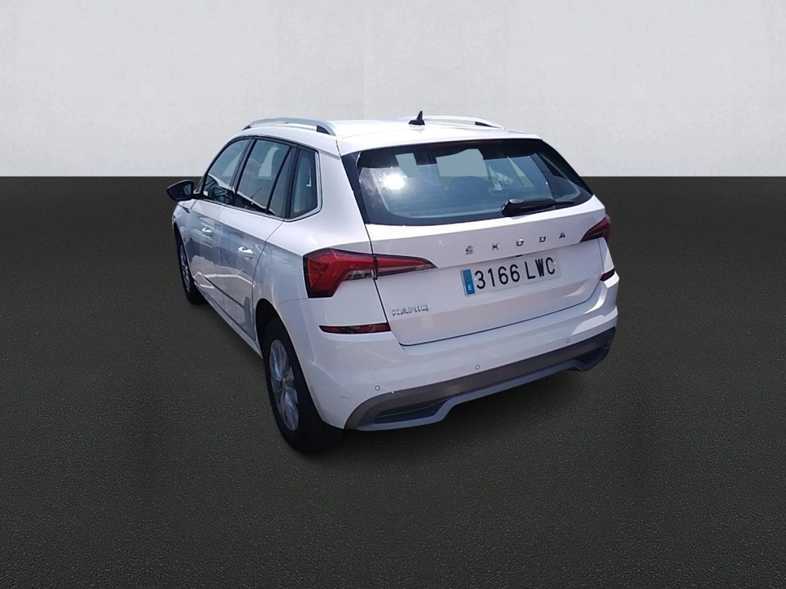 Skoda Kamiq 1.0 TSI 81kW (110CV) DSG AMBITION - Foto 6