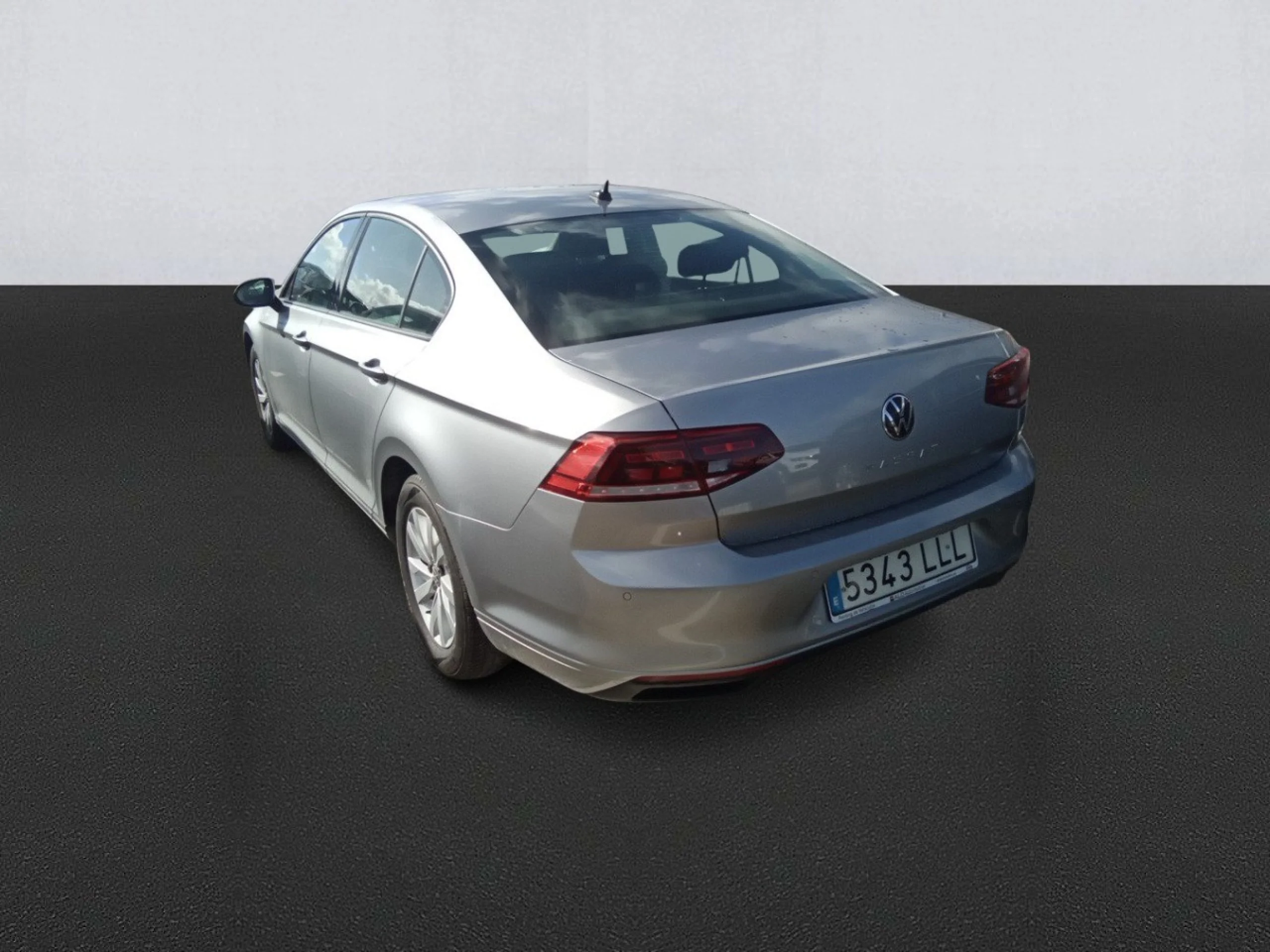 Volkswagen Passat Business 2.0 TDI 90kW (122CV) DSG - Foto 6