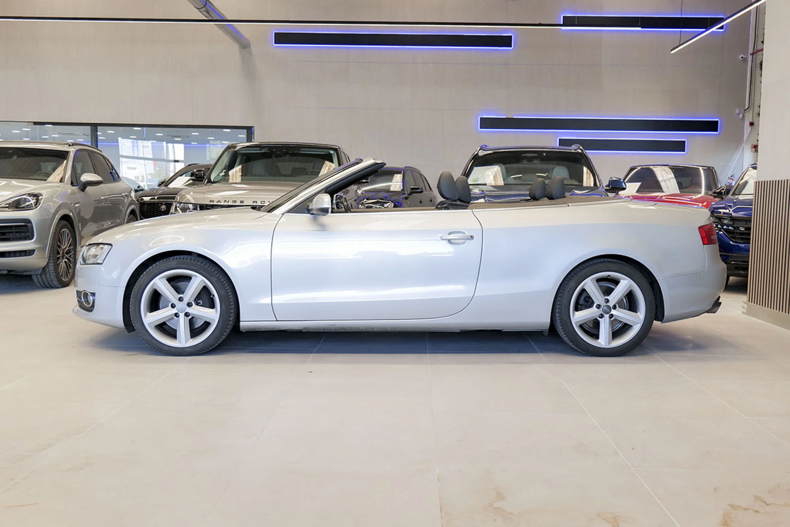 Audi A5 Cabrio 2.0 TFSI 211cv - Foto 17