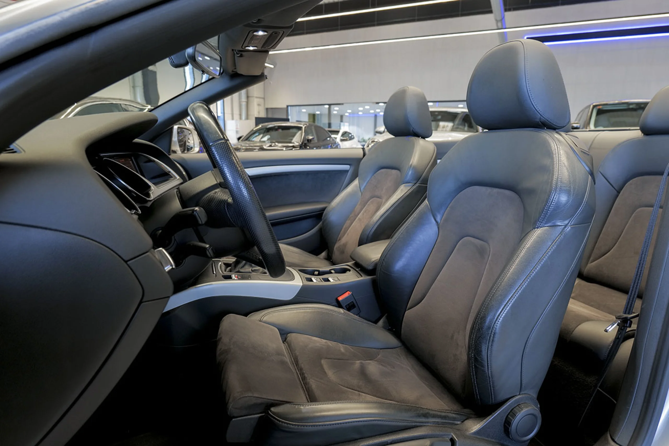 Audi A5 Cabrio 2.0 TFSI 211cv - Foto 23