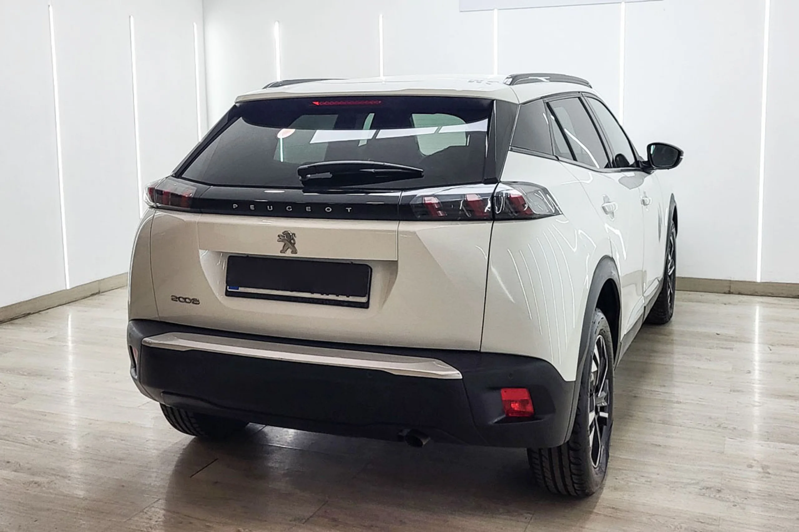 Peugeot 2008 Allure Pack Puretech 100 SS 6 Vel. MAN - Foto 5