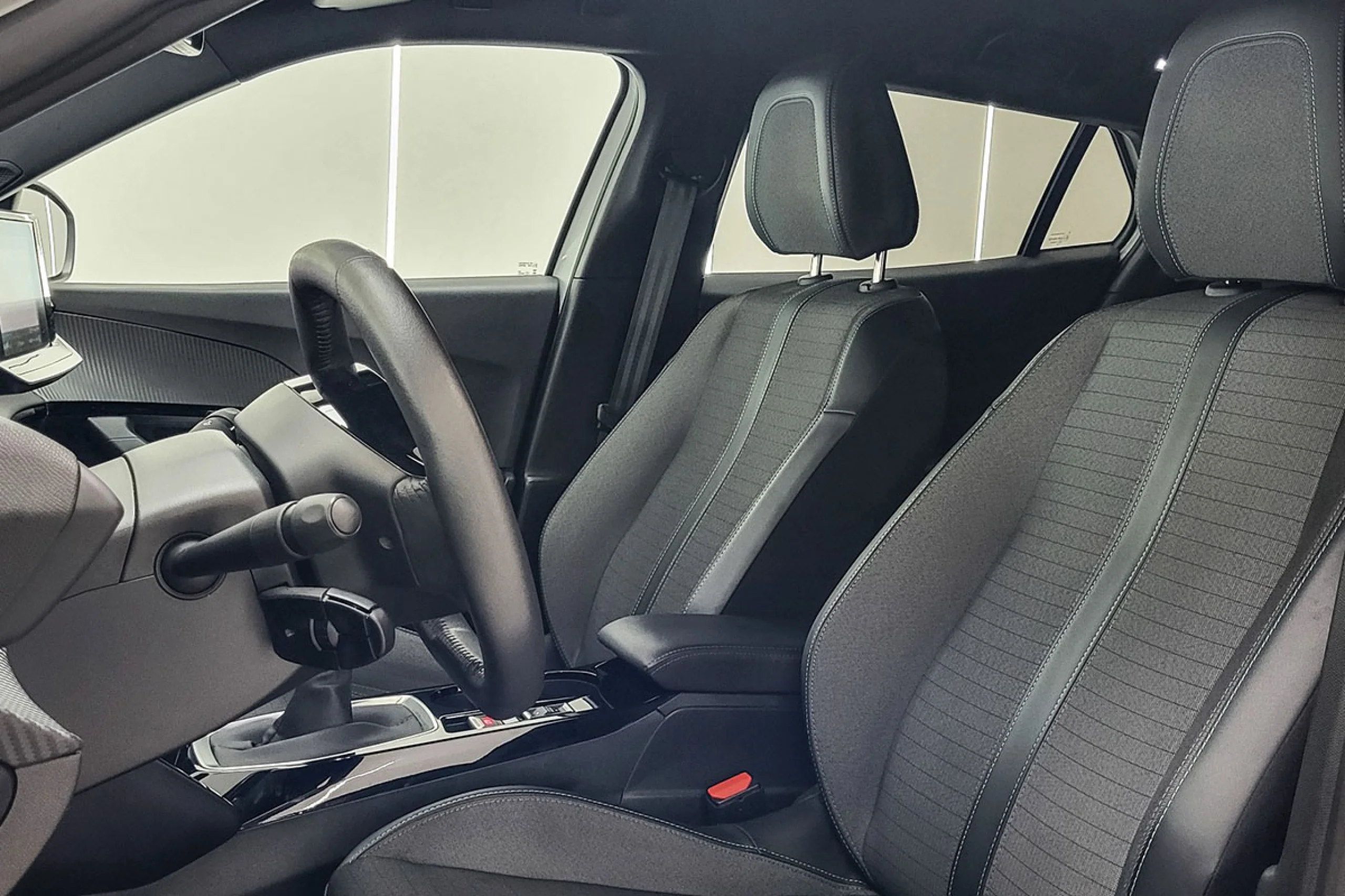 Peugeot 2008 Allure Pack Puretech 100 SS 6 Vel. MAN - Foto 9