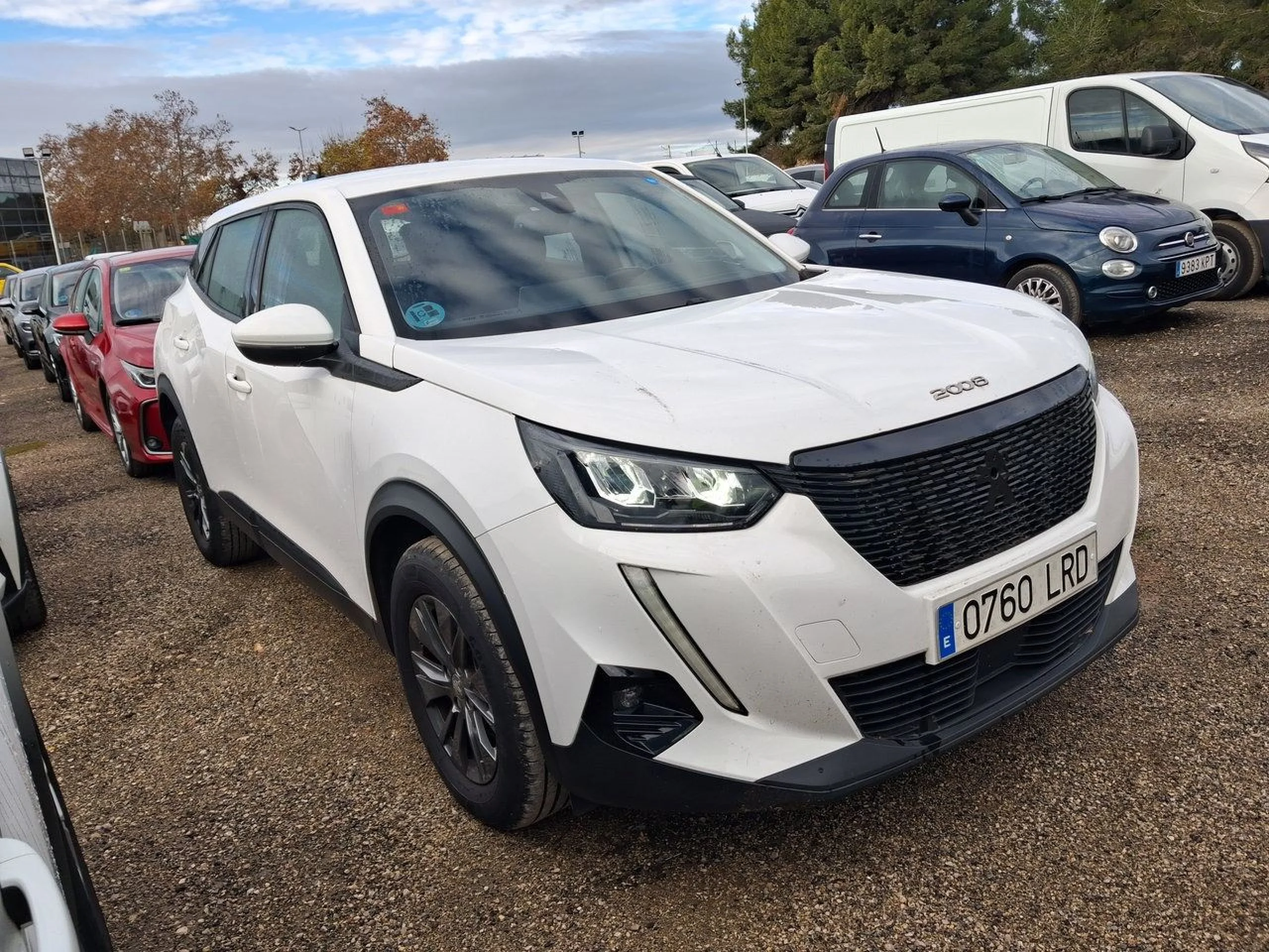 Peugeot 2008 Active Pack BlueHDI 81kW (110CV) - Foto 3