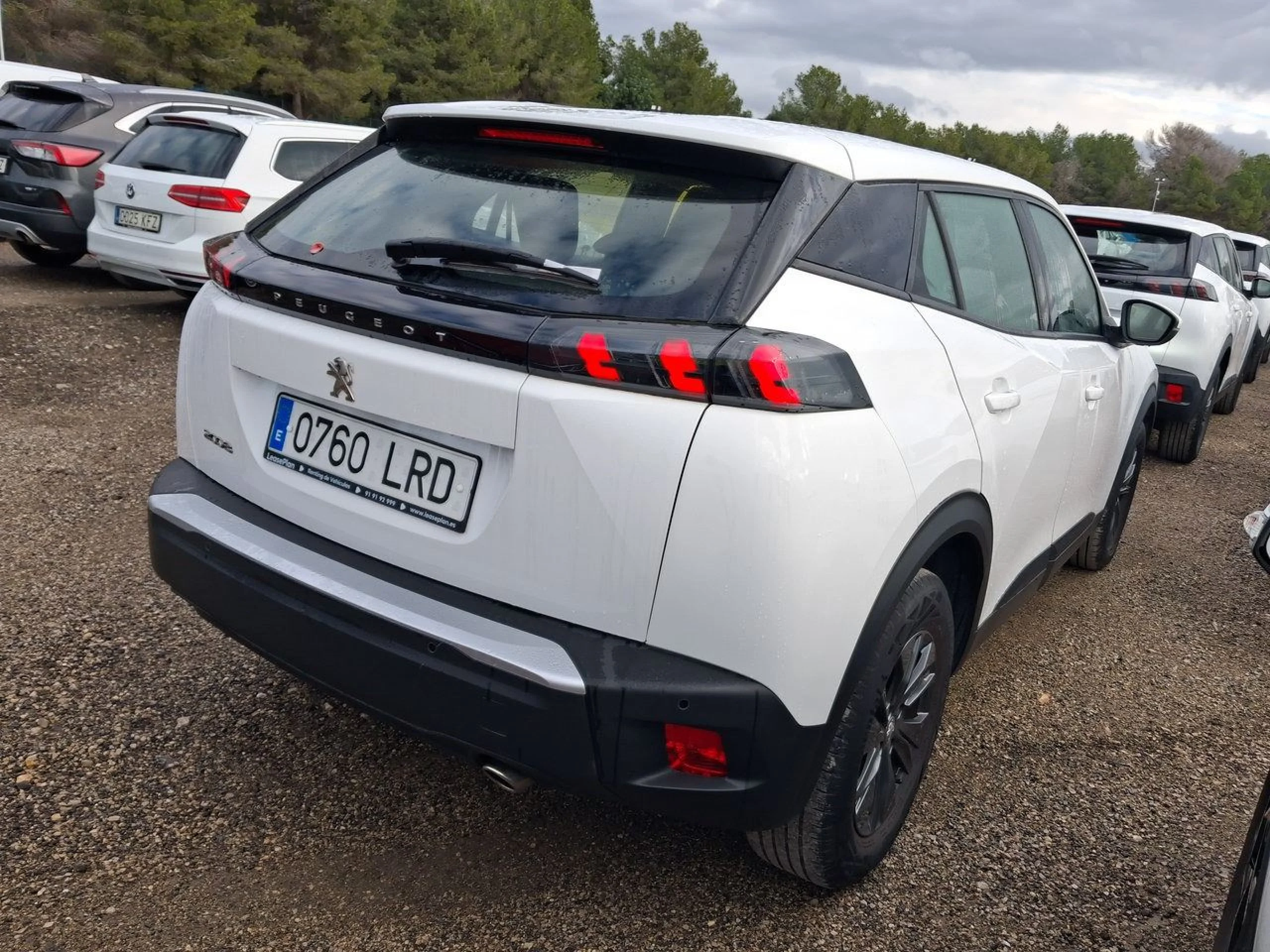 Peugeot 2008 Active Pack BlueHDI 81kW (110CV) - Foto 4