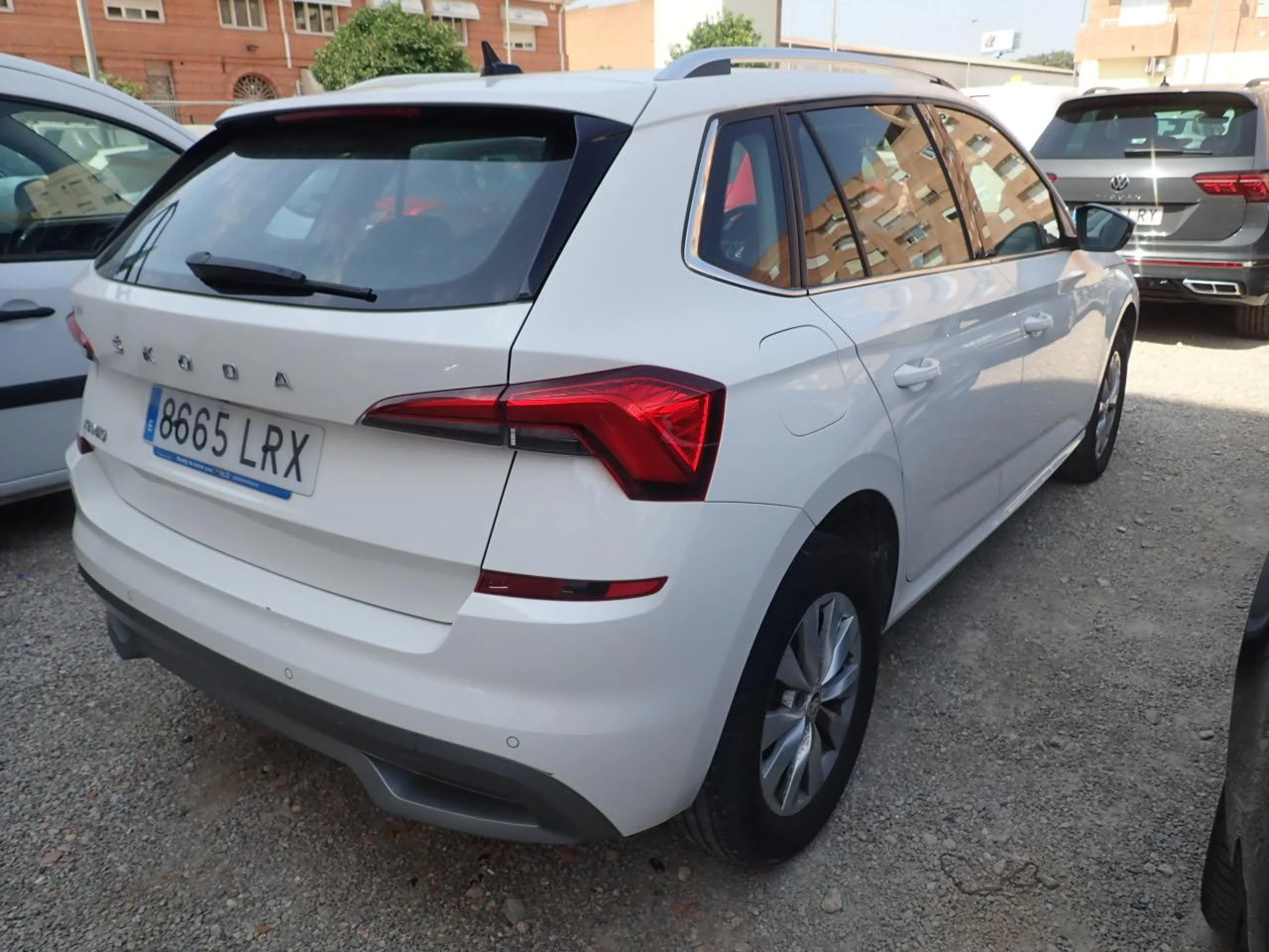 Skoda Kamiq 1.0 TSI 81kW (110CV) DSG Ambition - Foto 3