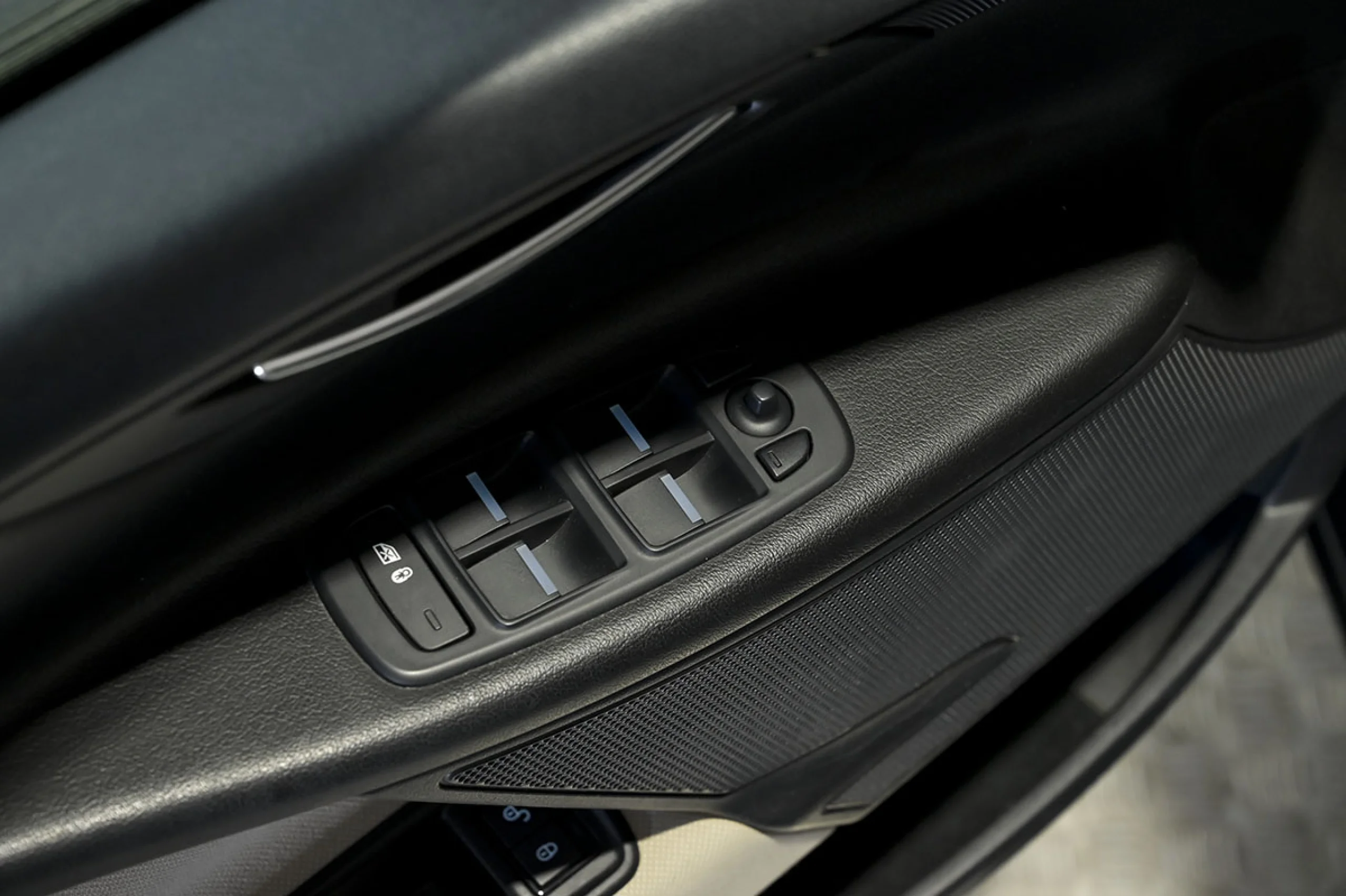 Jaguar XE 2.0 AJ200D Diesel RWD 180cv XEPure - Foto 23