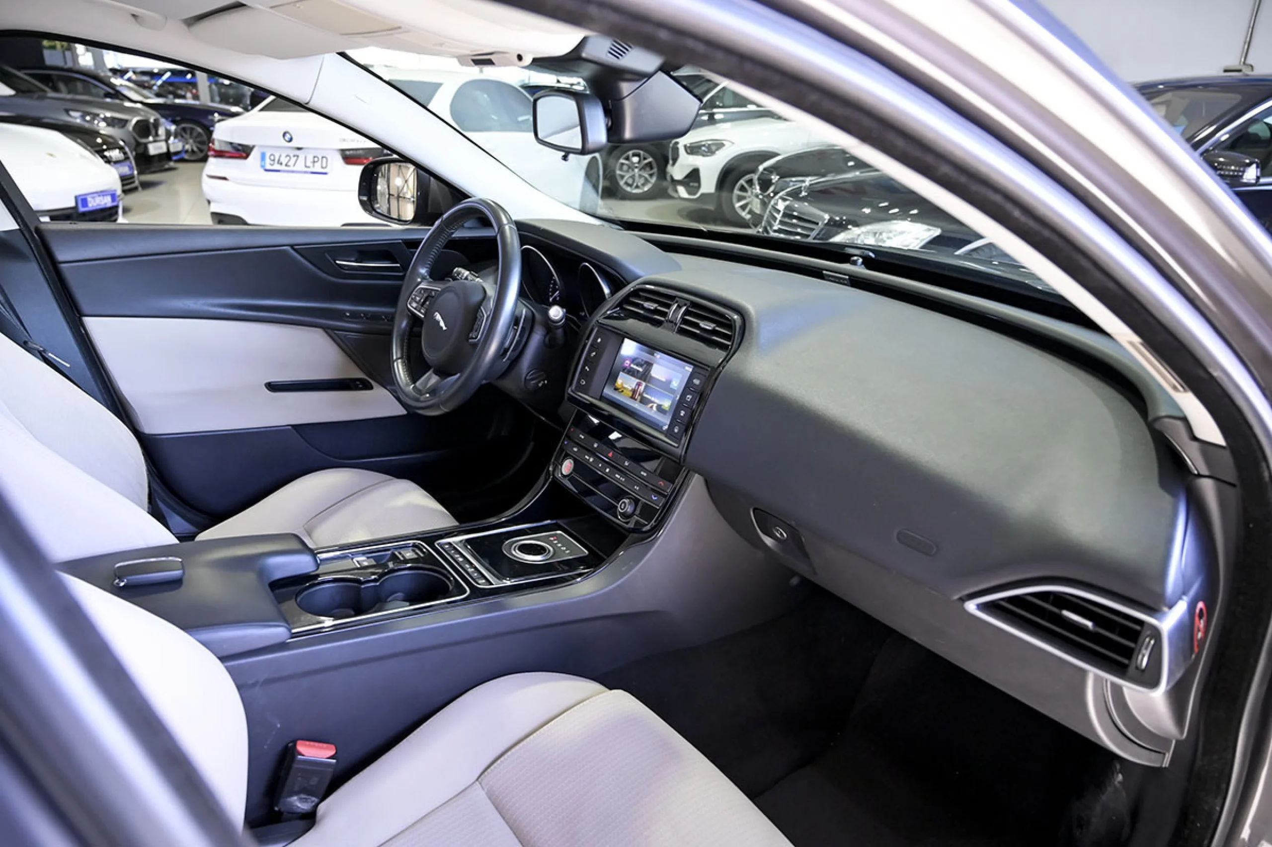 Jaguar XE 2.0 AJ200D Diesel RWD 180cv XEPure - Foto 35