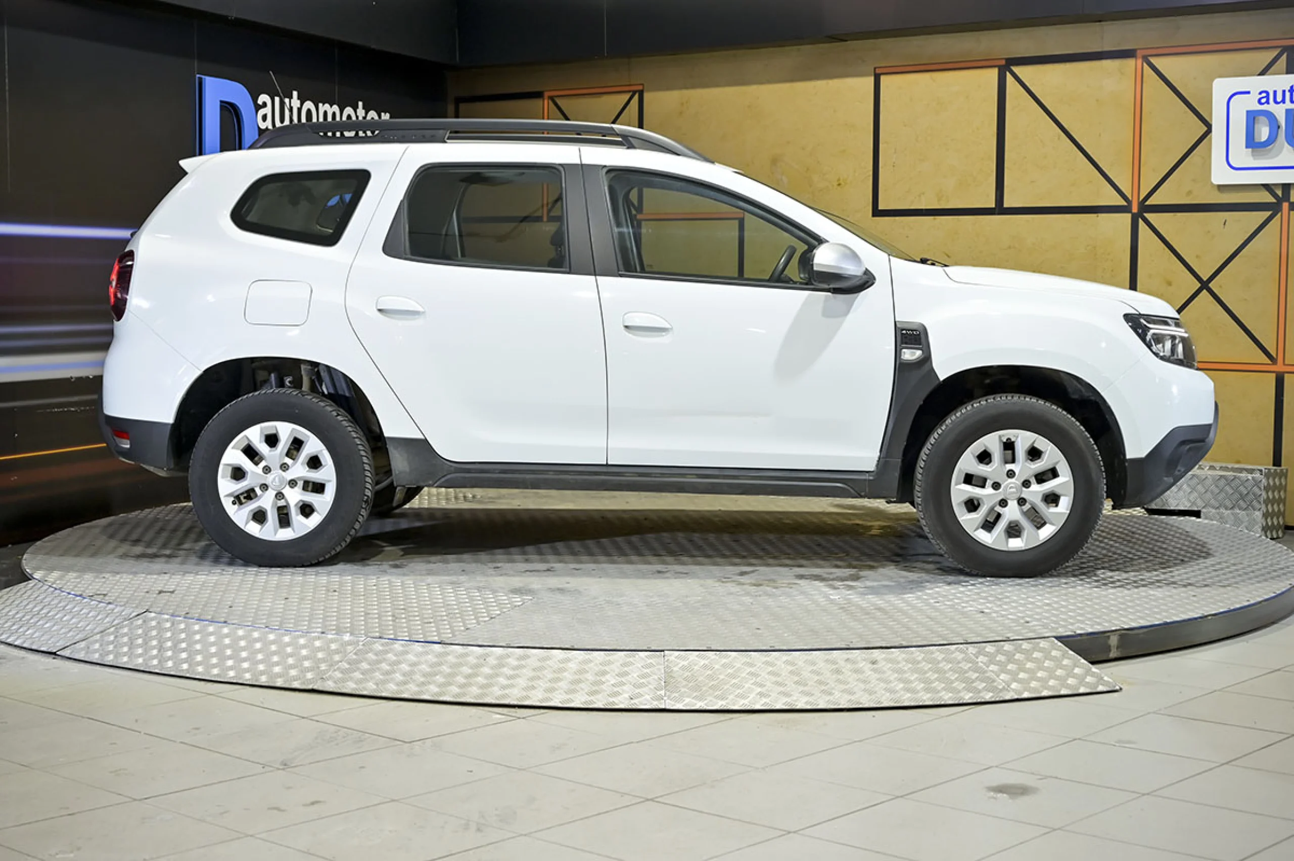 Dacia Duster Comfort Blue dCi 85kW 115CV 4X4 - Foto 20