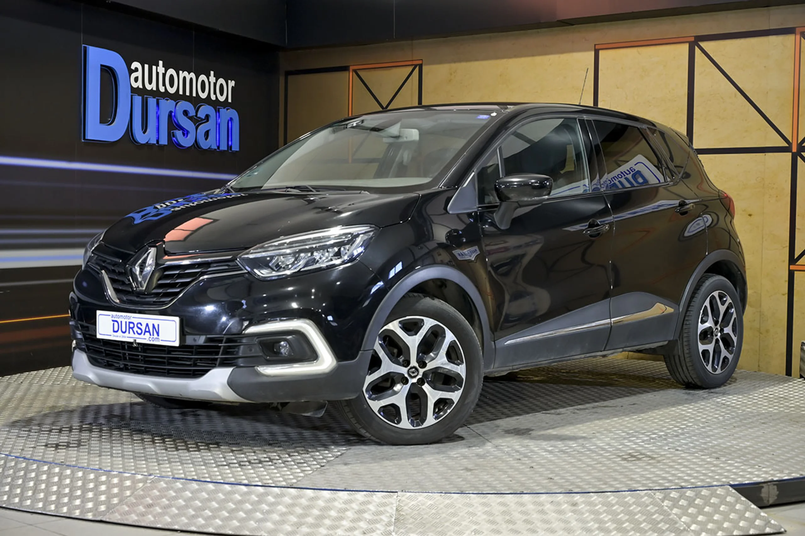 Renault Captur Zen TCe 66kW 90CV 18 - Foto 1
