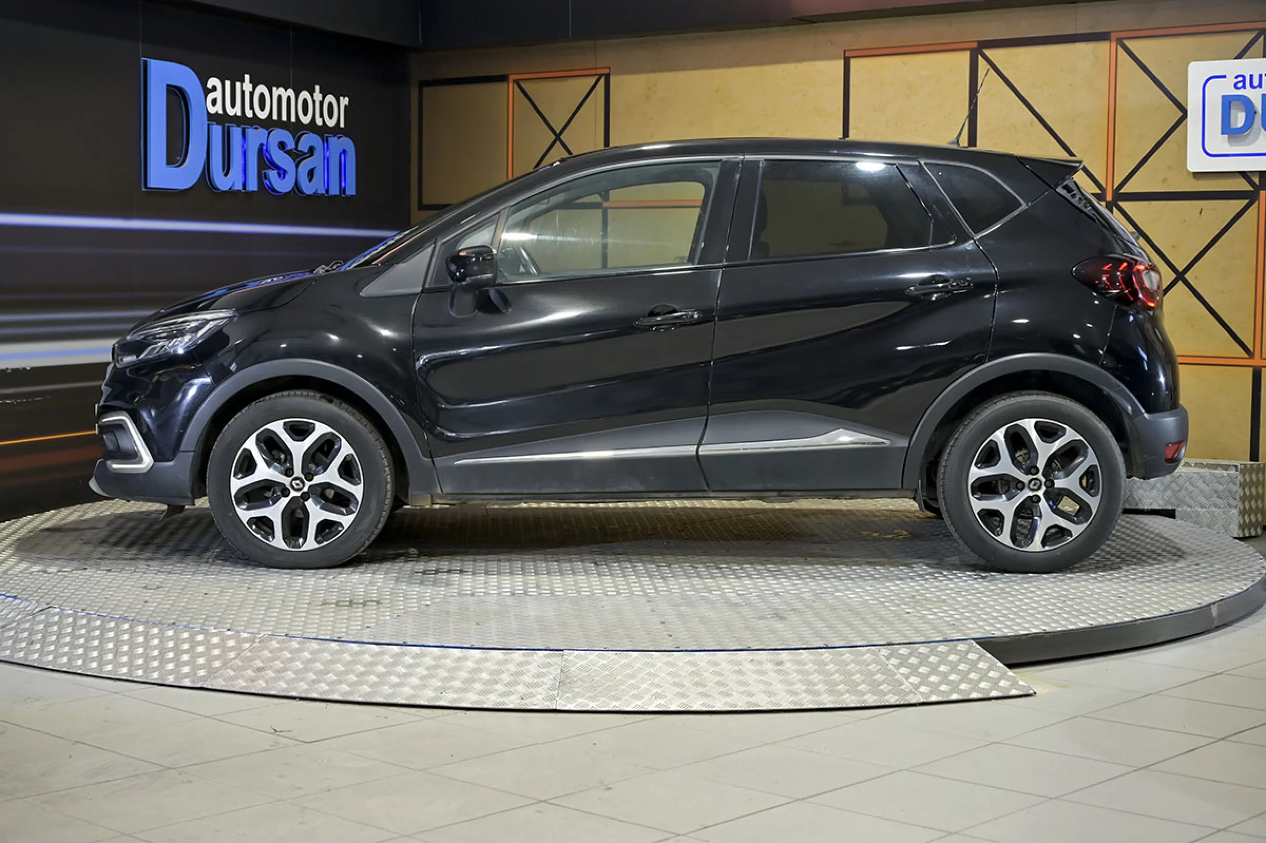 Renault Captur Zen TCe 66kW 90CV 18 - Foto 30