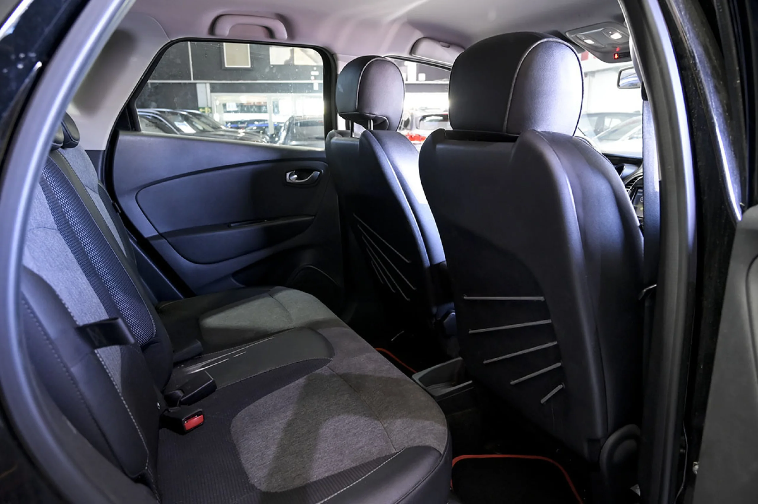 Renault Captur Zen TCe 66kW 90CV 18 - Foto 15