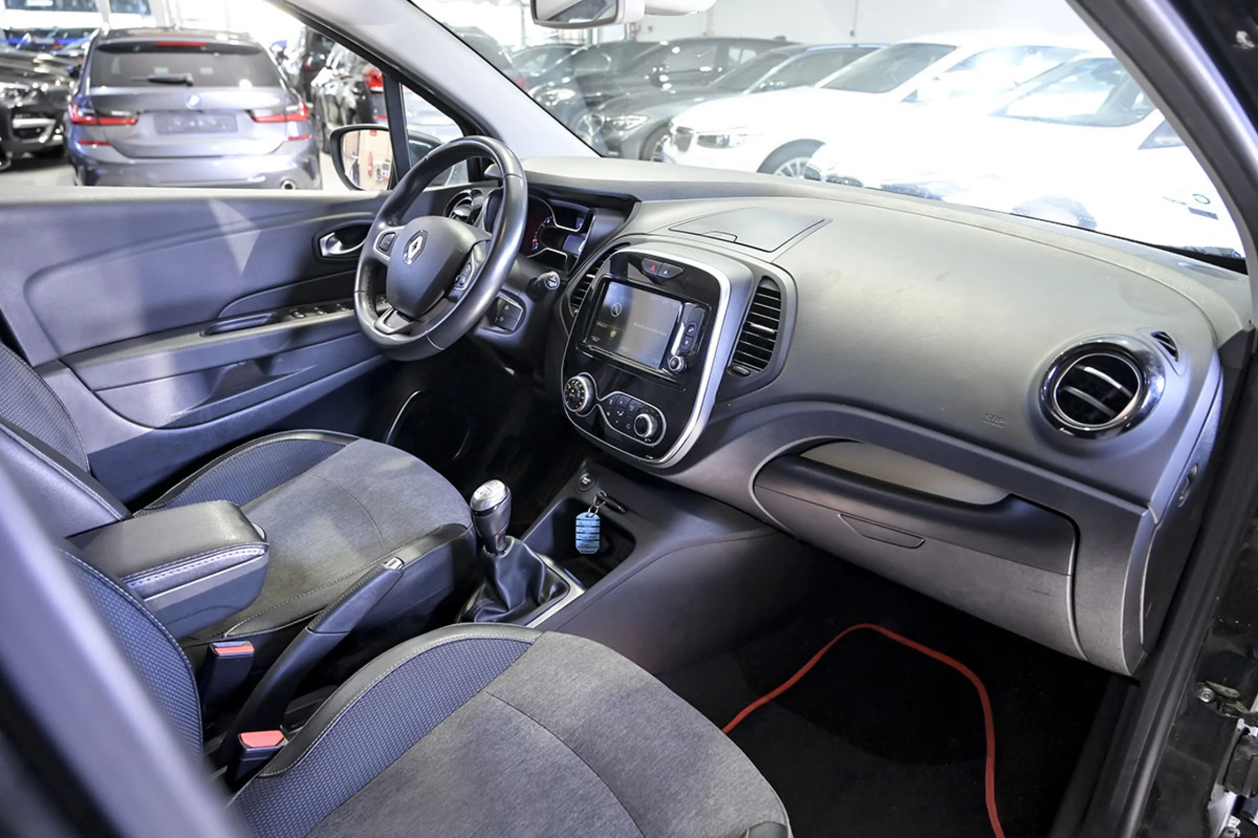 Renault Captur Zen TCe 66kW 90CV 18 - Foto 29