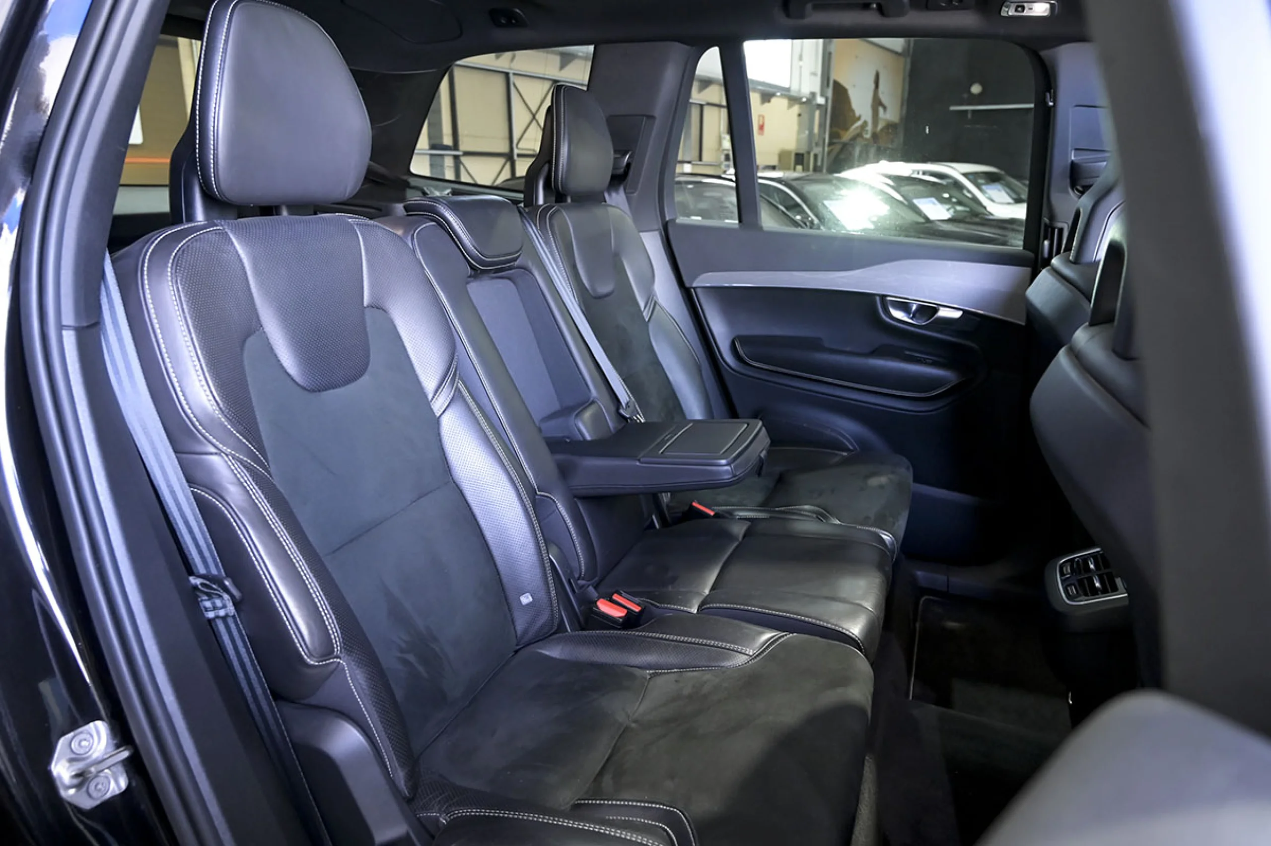 Volvo XC 90 XC90 2.0 D5 AWD RDesign Auto - Foto 18