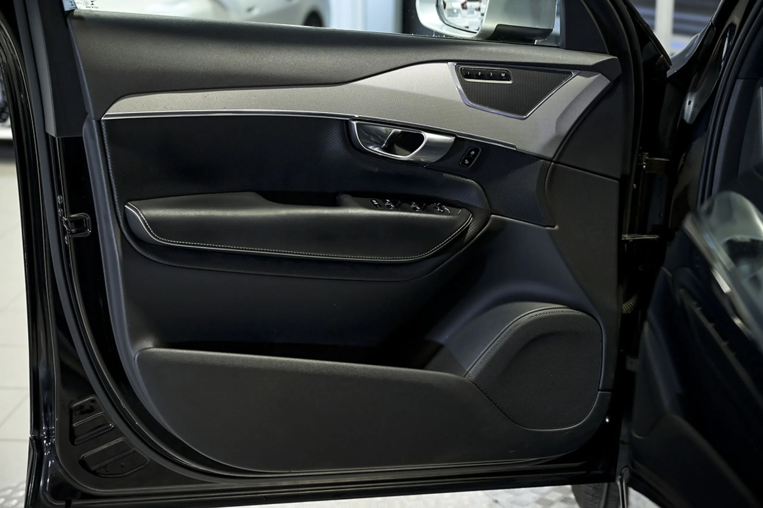 Volvo XC 90 XC90 2.0 D5 AWD RDesign Auto - Foto 23