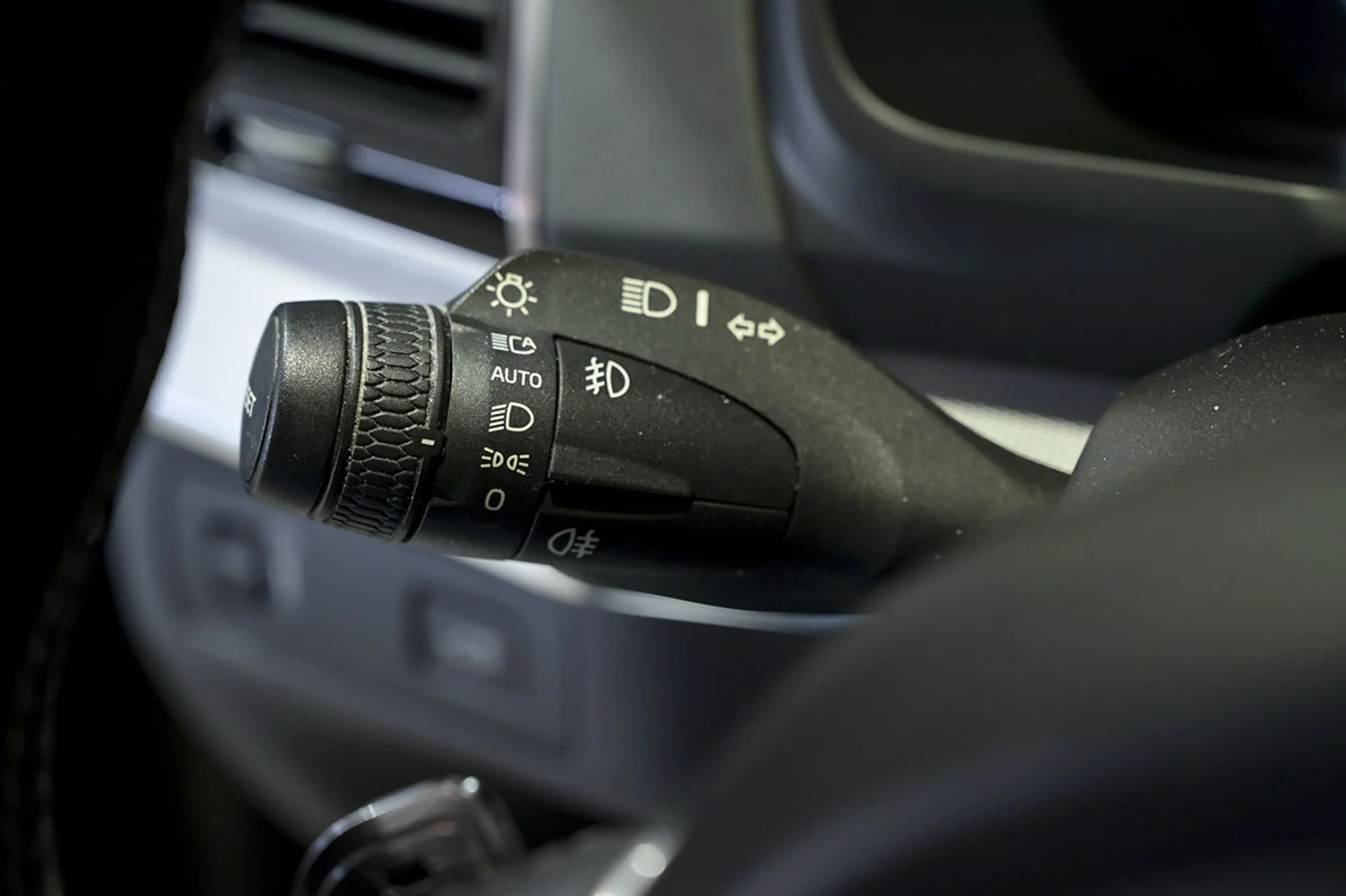 Volvo XC 90 XC90 2.0 D5 AWD RDesign Auto - Foto 28