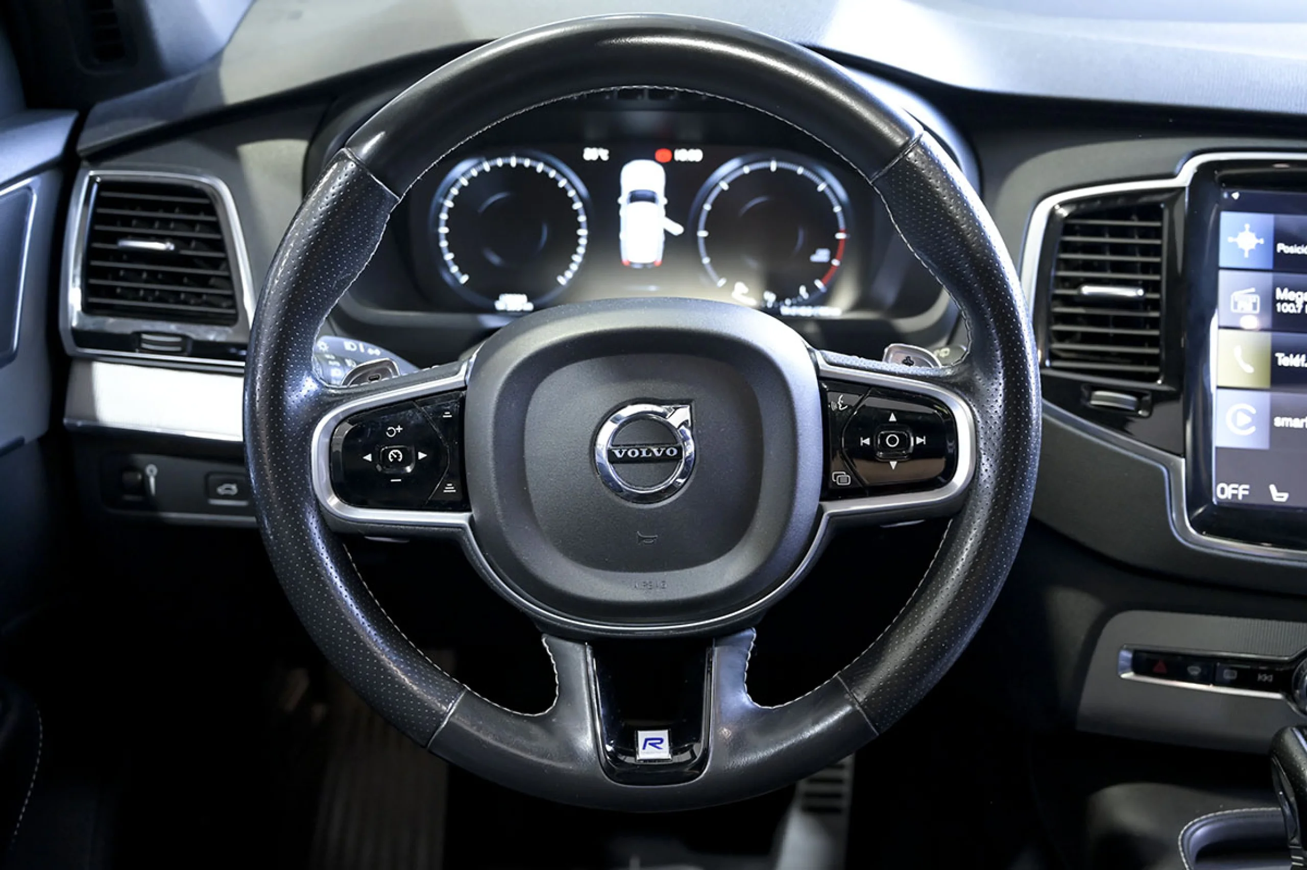 Volvo XC 90 XC90 2.0 D5 AWD RDesign Auto - Foto 29