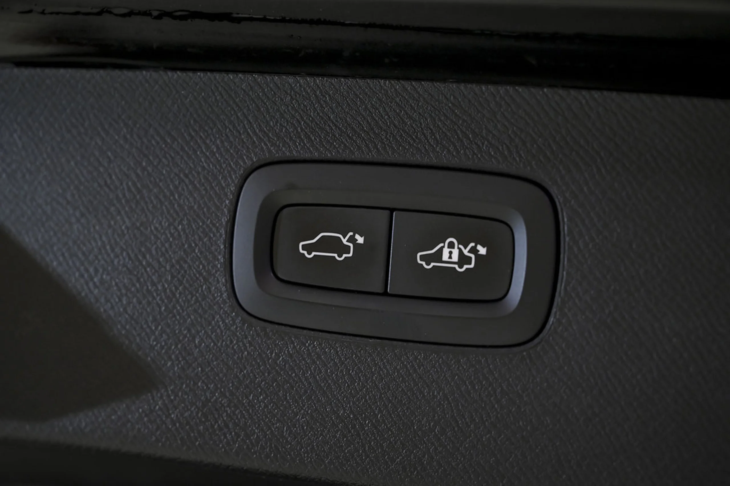 Volvo XC 90 XC90 2.0 D5 AWD RDesign Auto - Foto 50