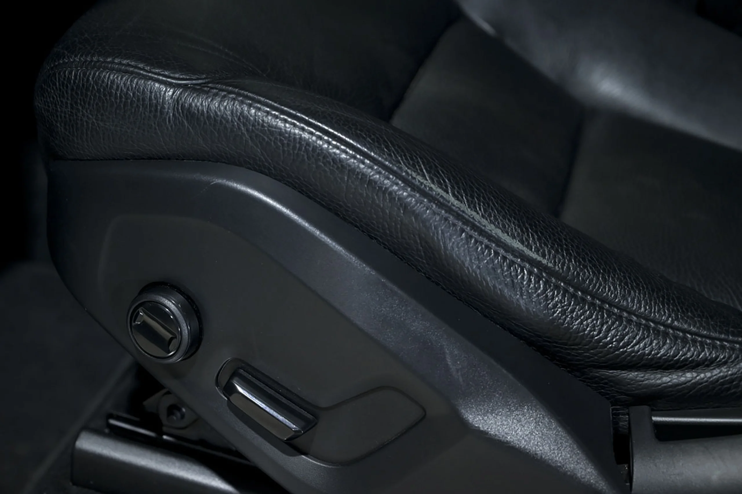 Volvo XC 90 XC90 2.0 B5 D AWD Momentum Pro Auto - Foto 28