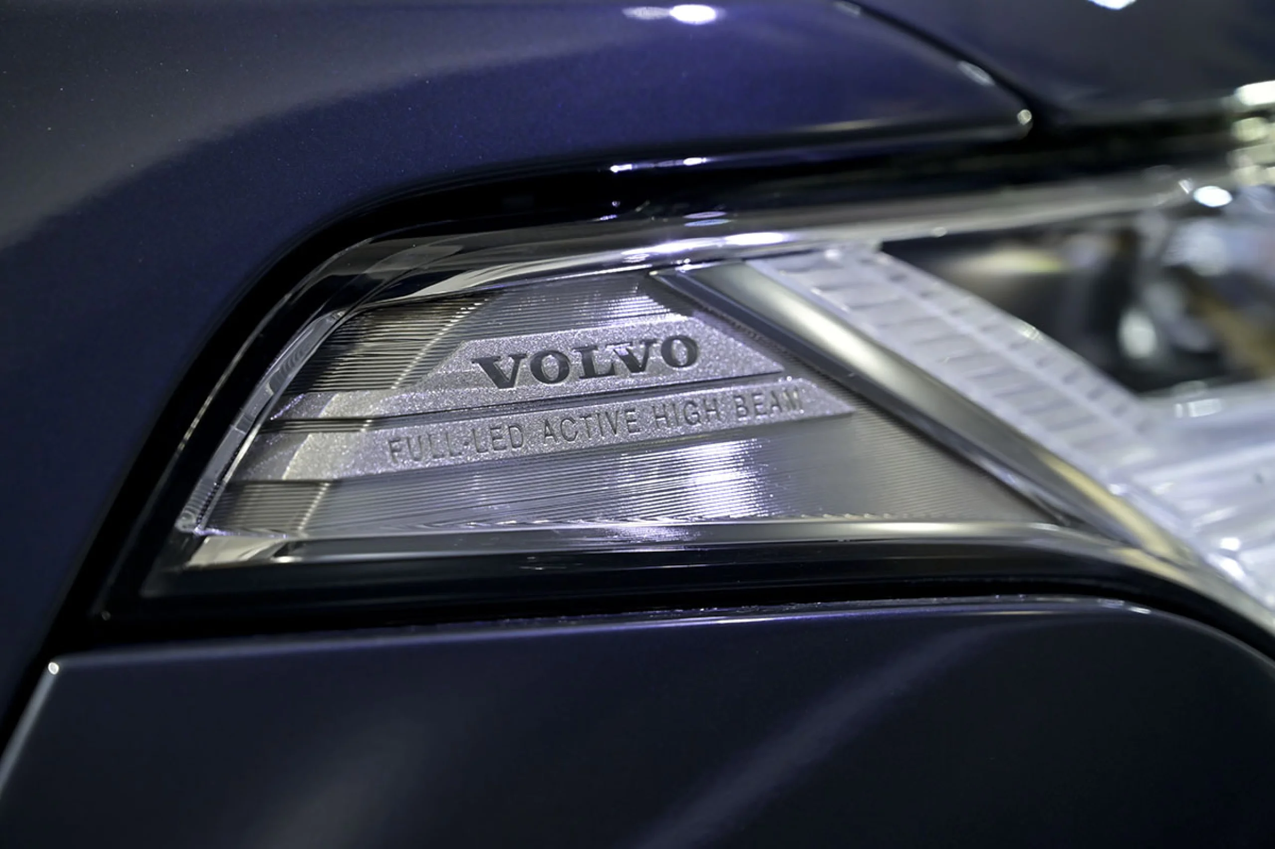 Volvo XC 90 XC90 2.0 B5 D AWD Momentum Pro Auto - Foto 29