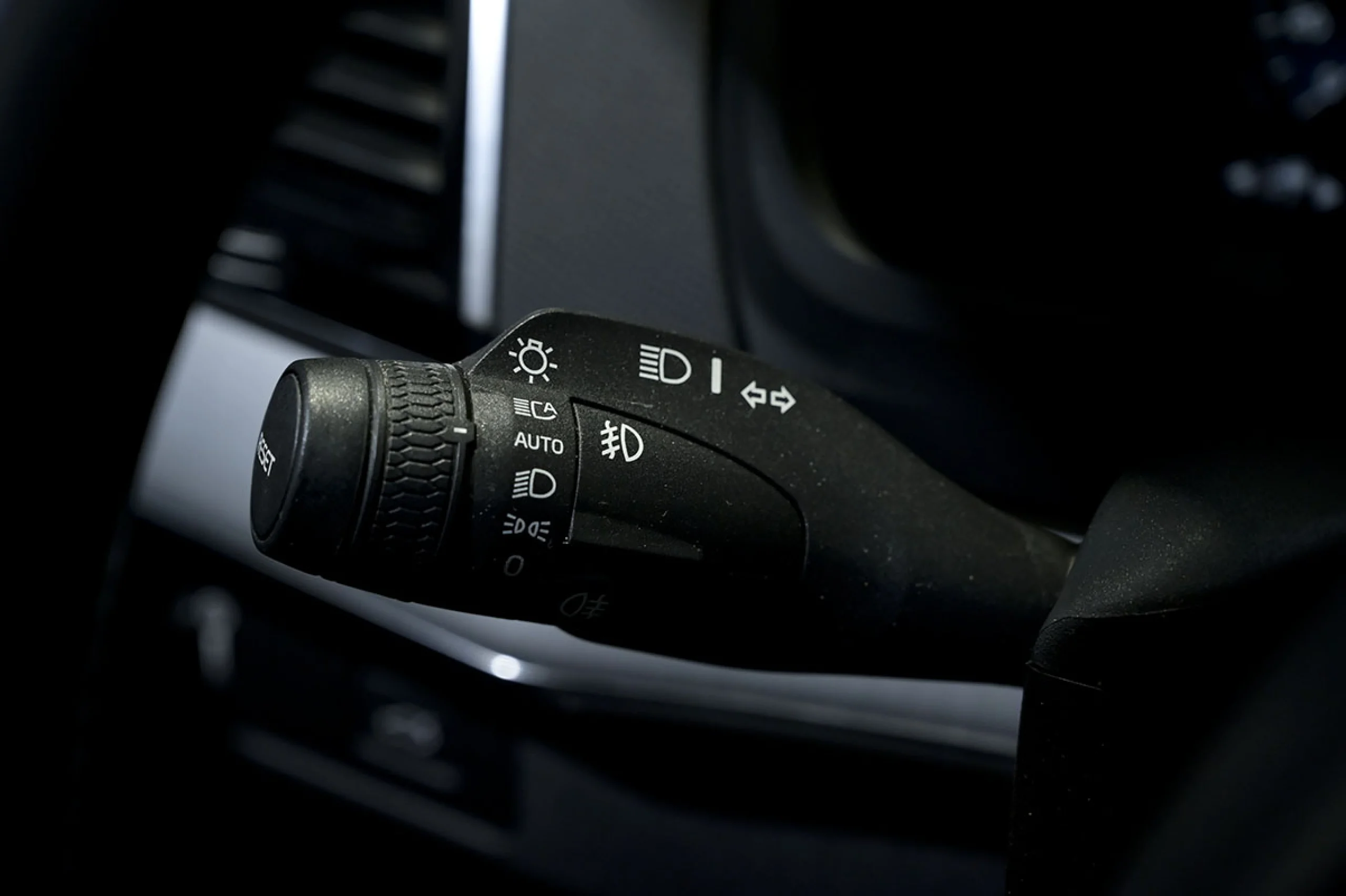 Volvo XC 90 XC90 2.0 B5 D AWD Momentum Pro Auto - Foto 30