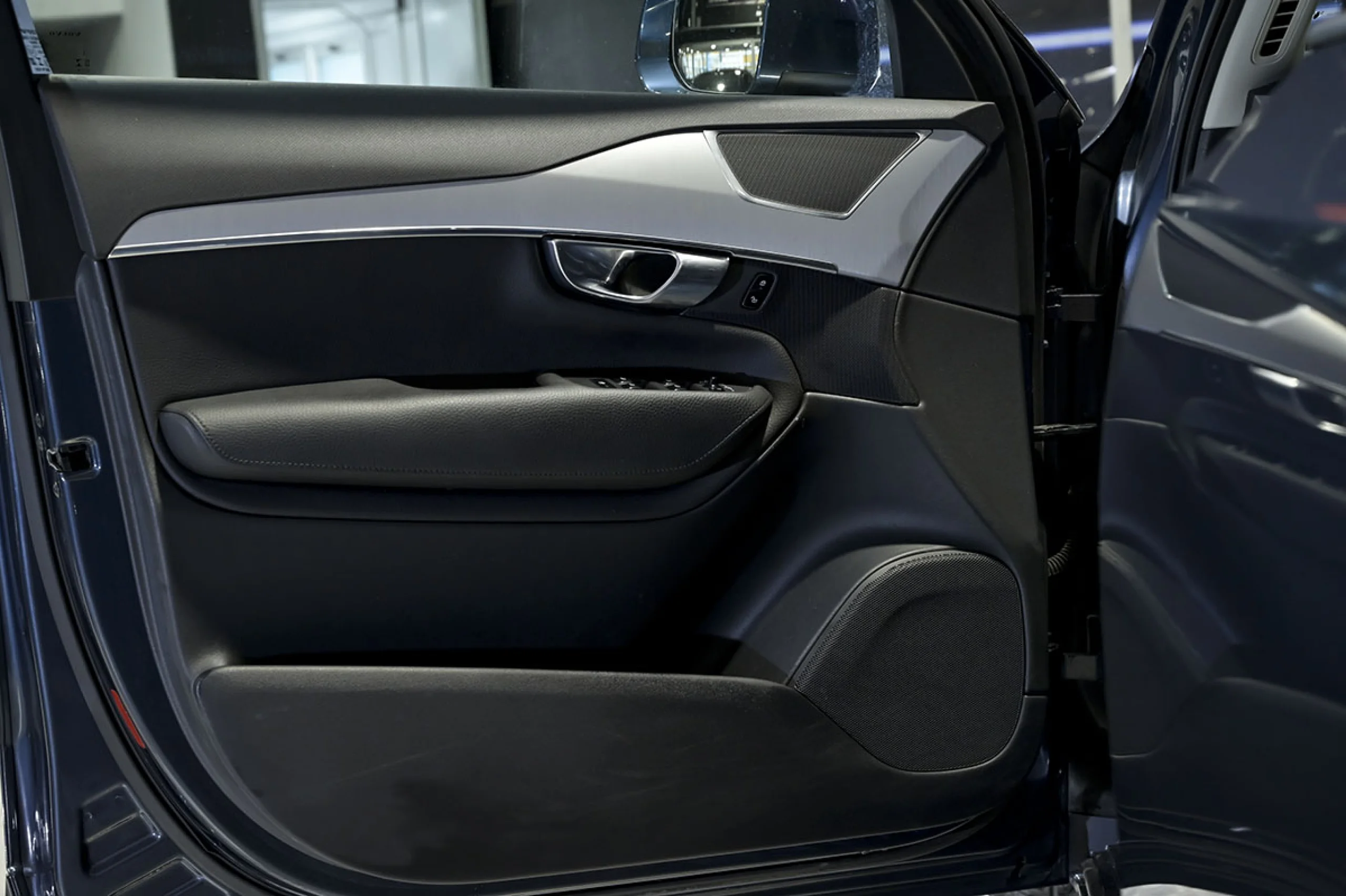 Volvo XC 90 XC90 2.0 B5 D AWD Momentum Pro Auto - Foto 35