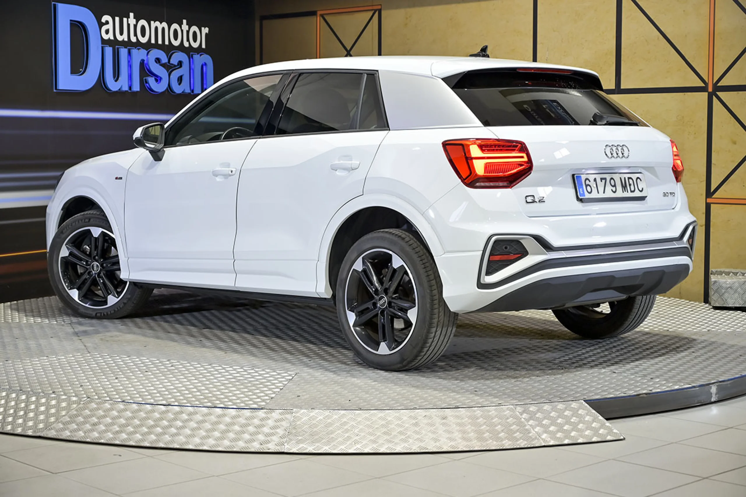 Audi Q2 30 TDI 85kW 116CV - Foto 4
