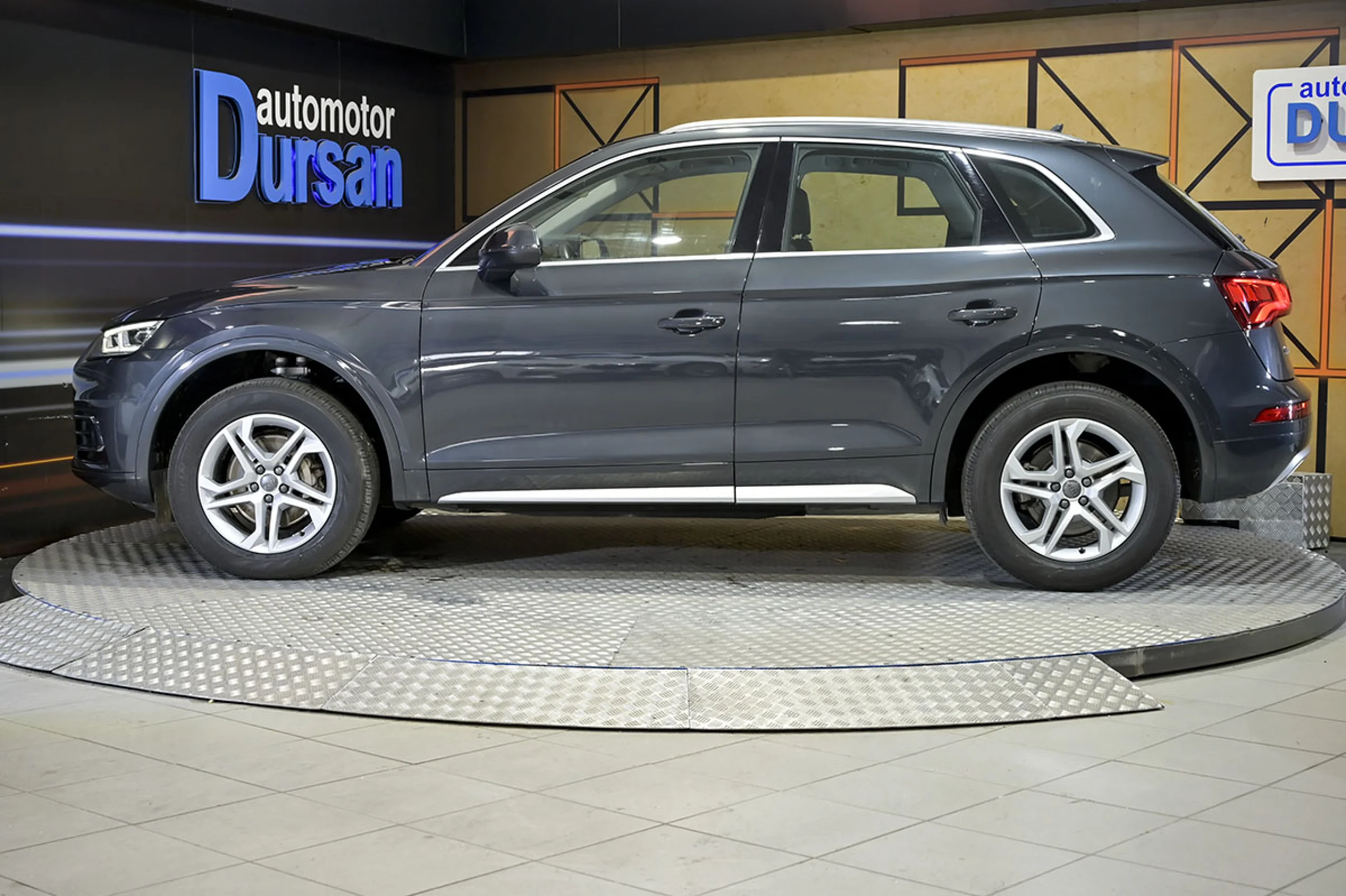 Audi Q5 Design 40 TDI 140kW quattro S tronic - Foto 18