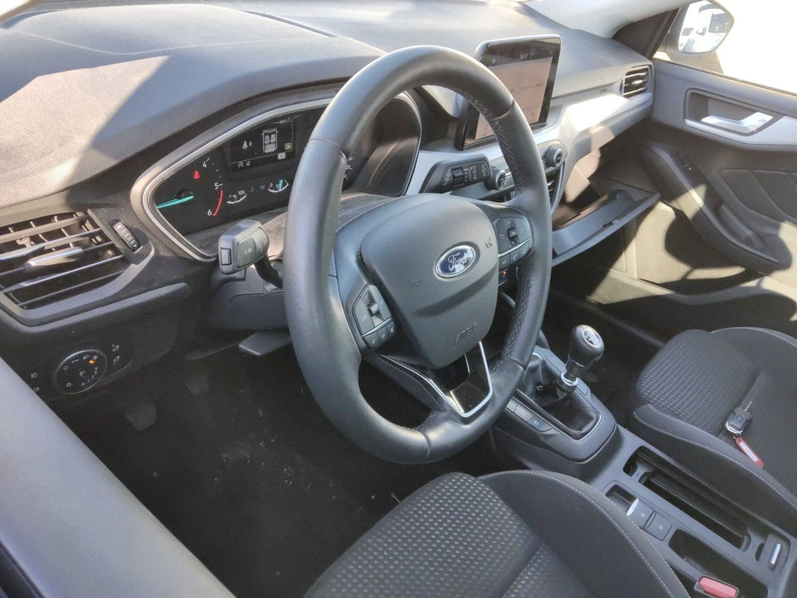 Ford Focus 1.5 Ecoblue 88kW Trend+ - Foto 7