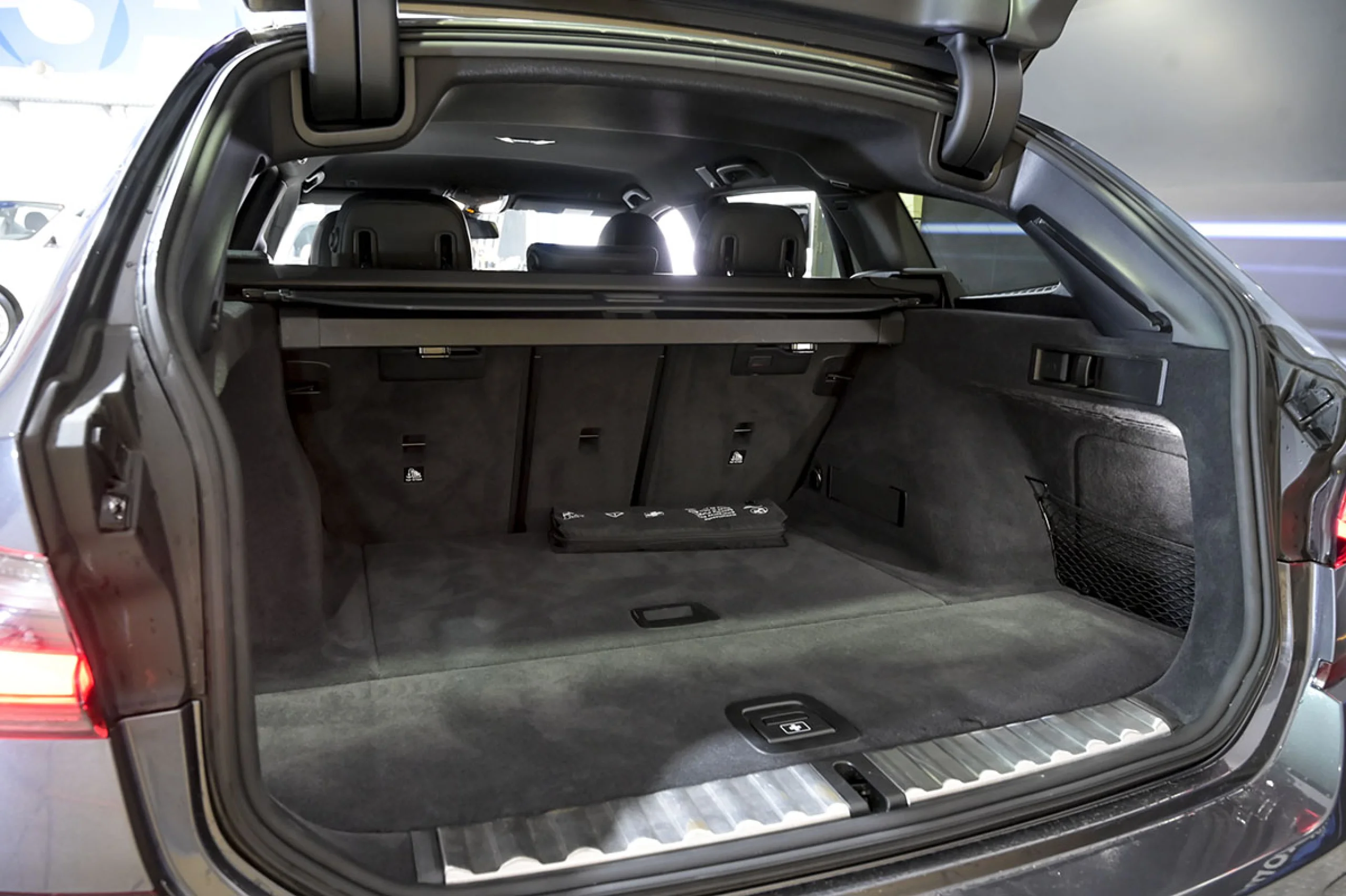 BMW 320 Serie 3 320d xDrive Auto. - Foto 39