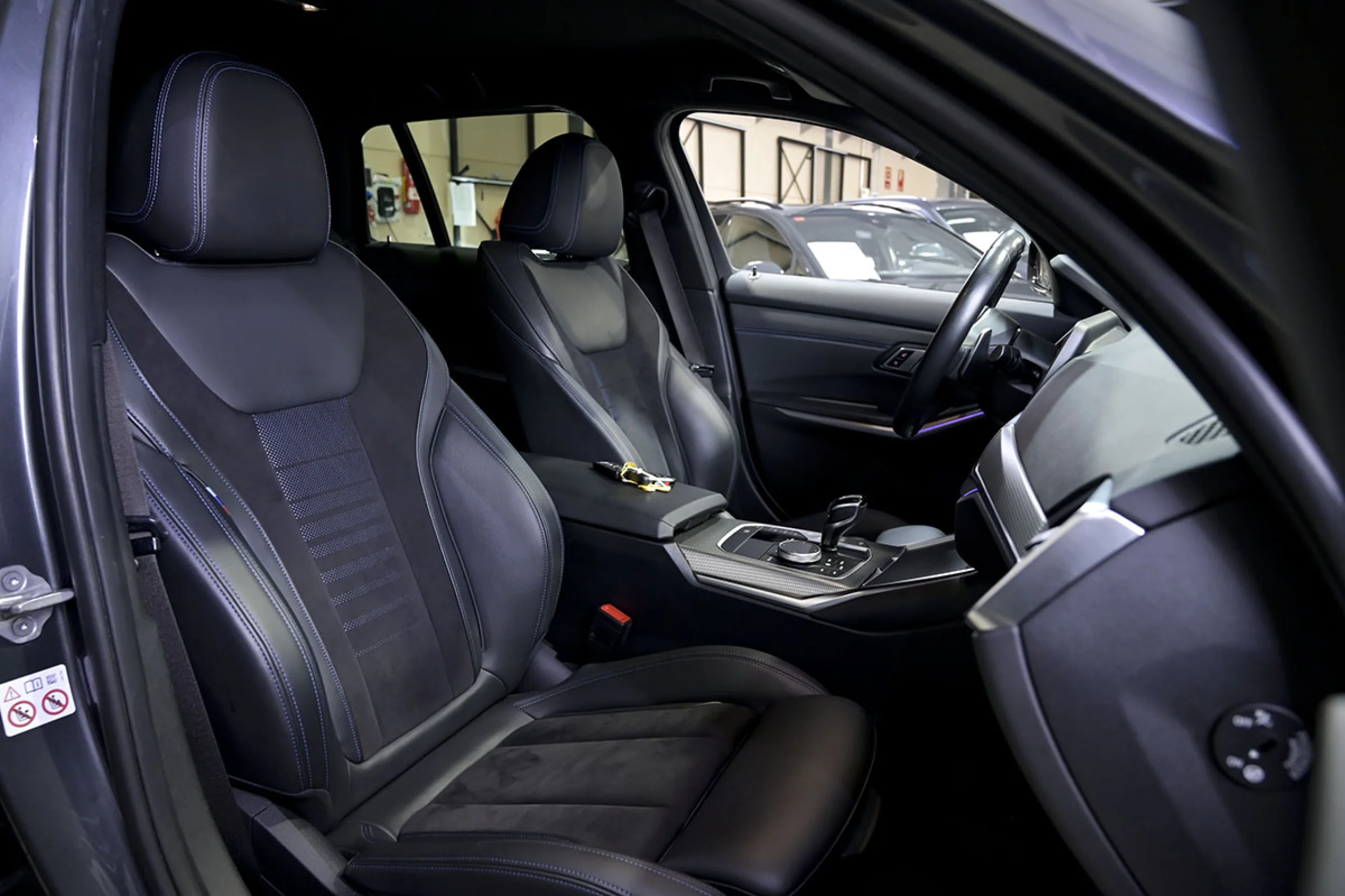 BMW 320 Serie 3 320d xDrive Auto. - Foto 35