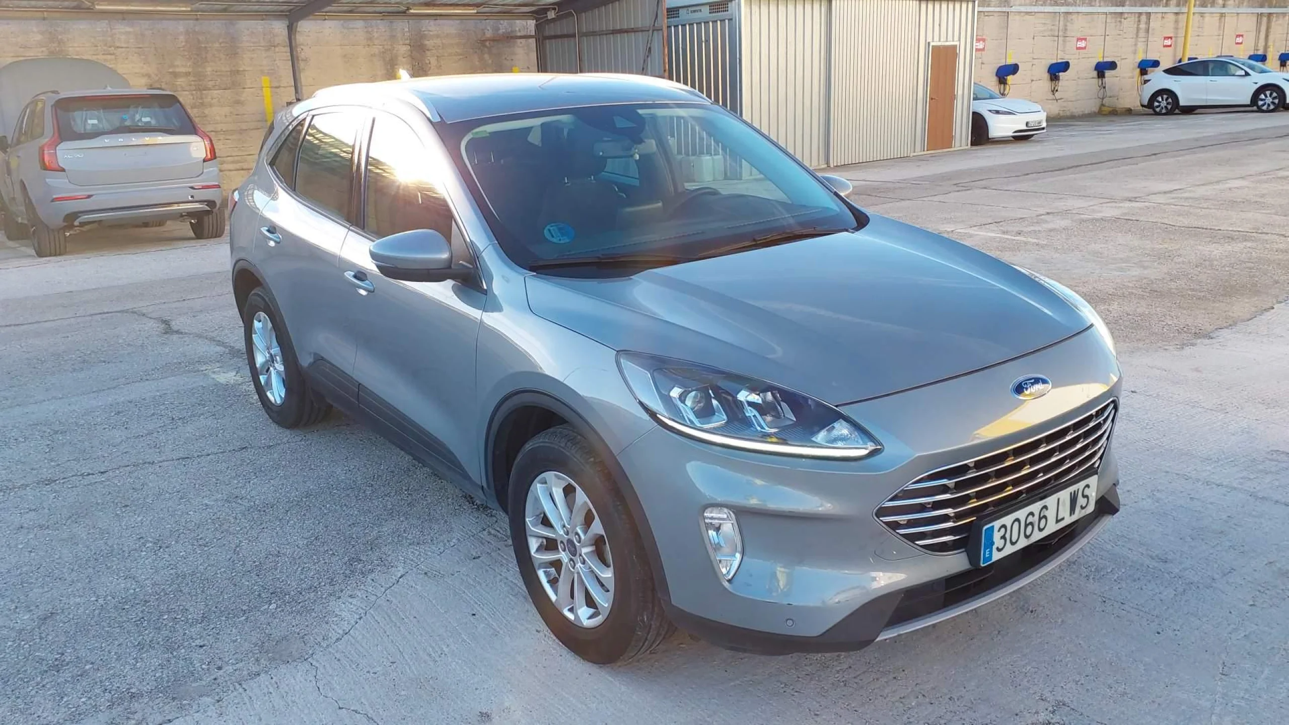 Ford Kuga Titanium 2.5 Duratec FHEV 140kW Auto - Foto 4