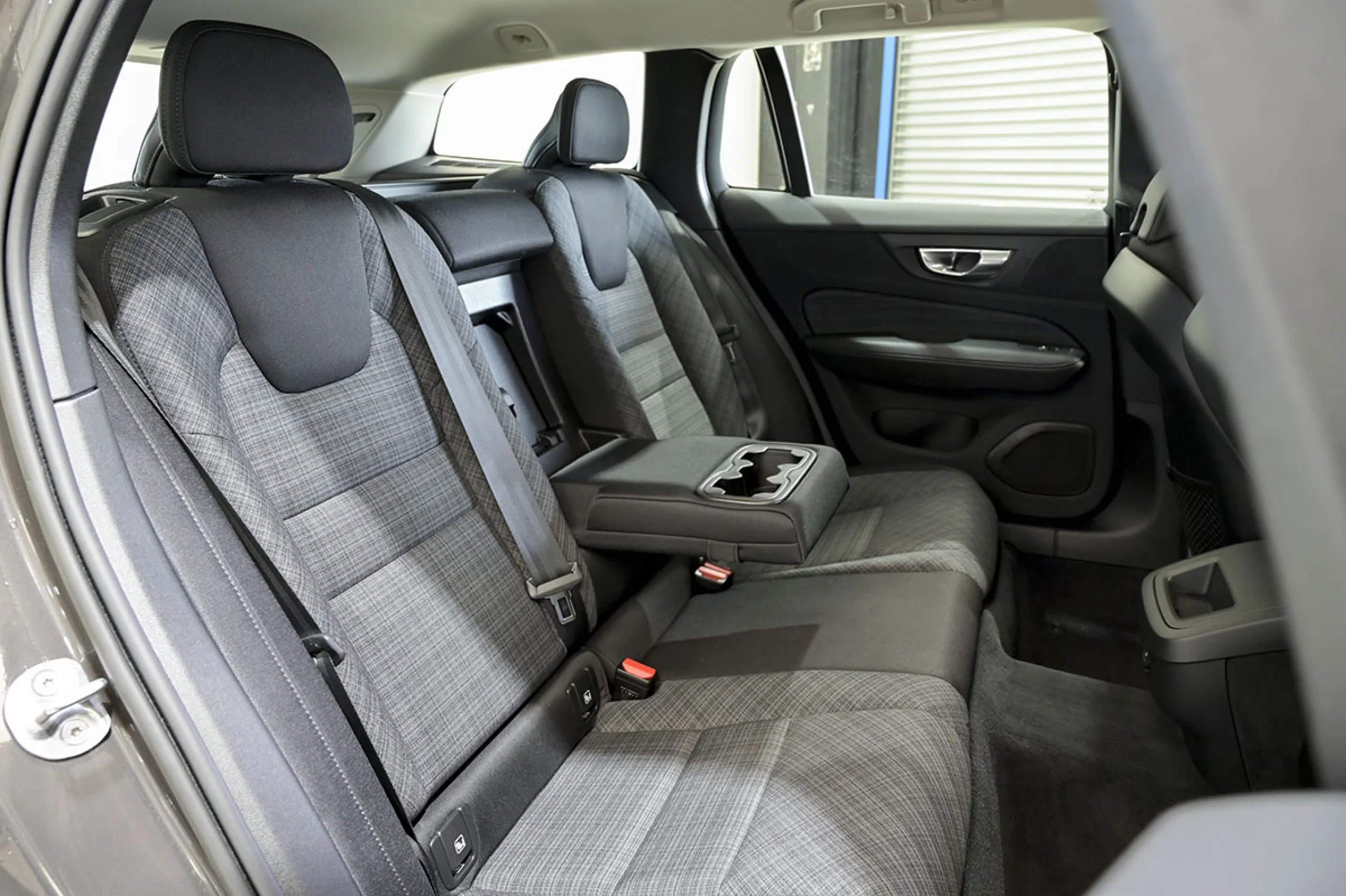 Volvo V60 Cross Country 2.0 B4 D AWD Cross Country Core Auto - Foto 17