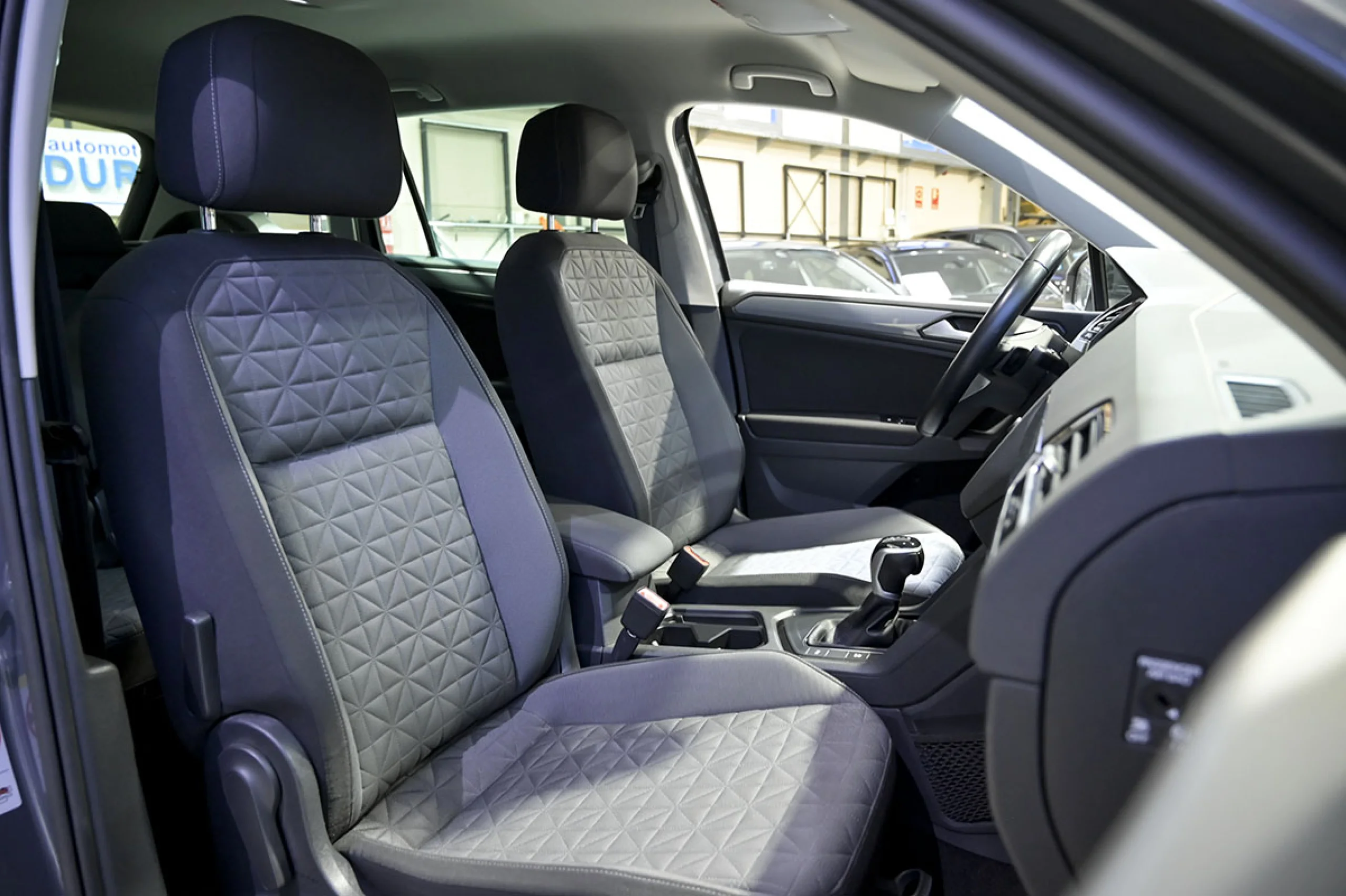 Volkswagen Tiguan Life 2.0 TDI 110kW 150CV DSG - Foto 30