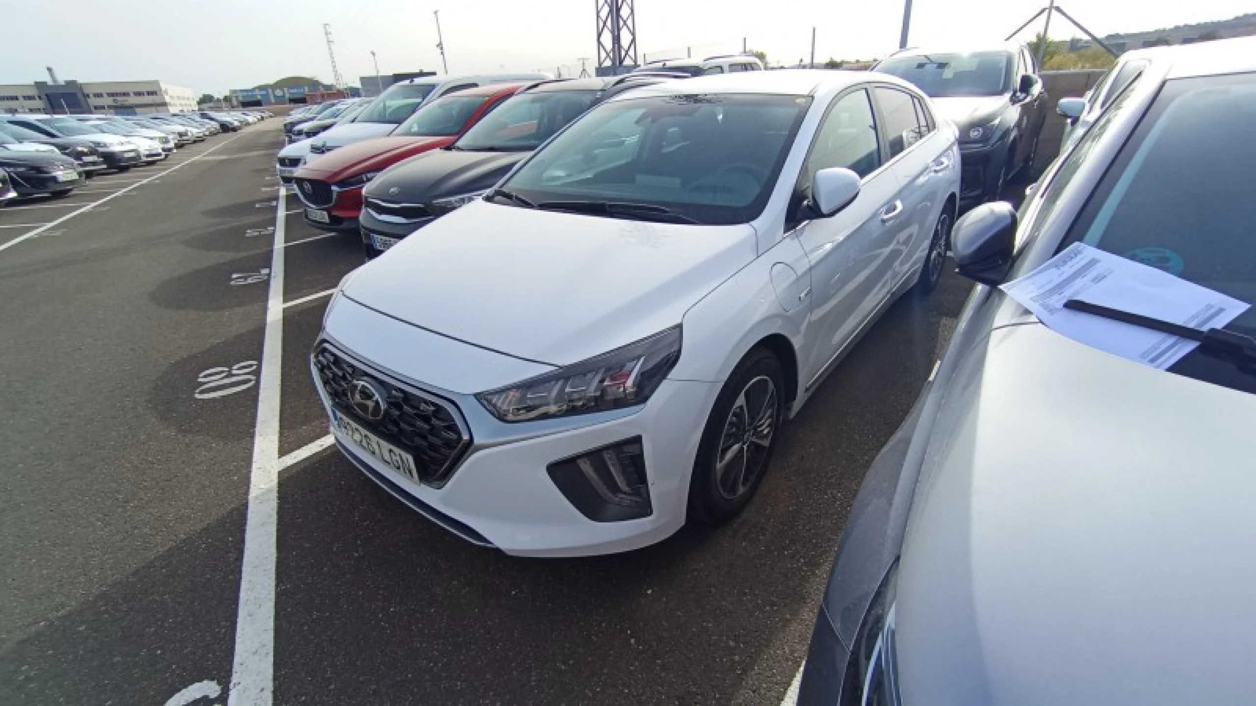 Hyundai Ioniq 1.6 GDI PHEV Endesa - Foto 1