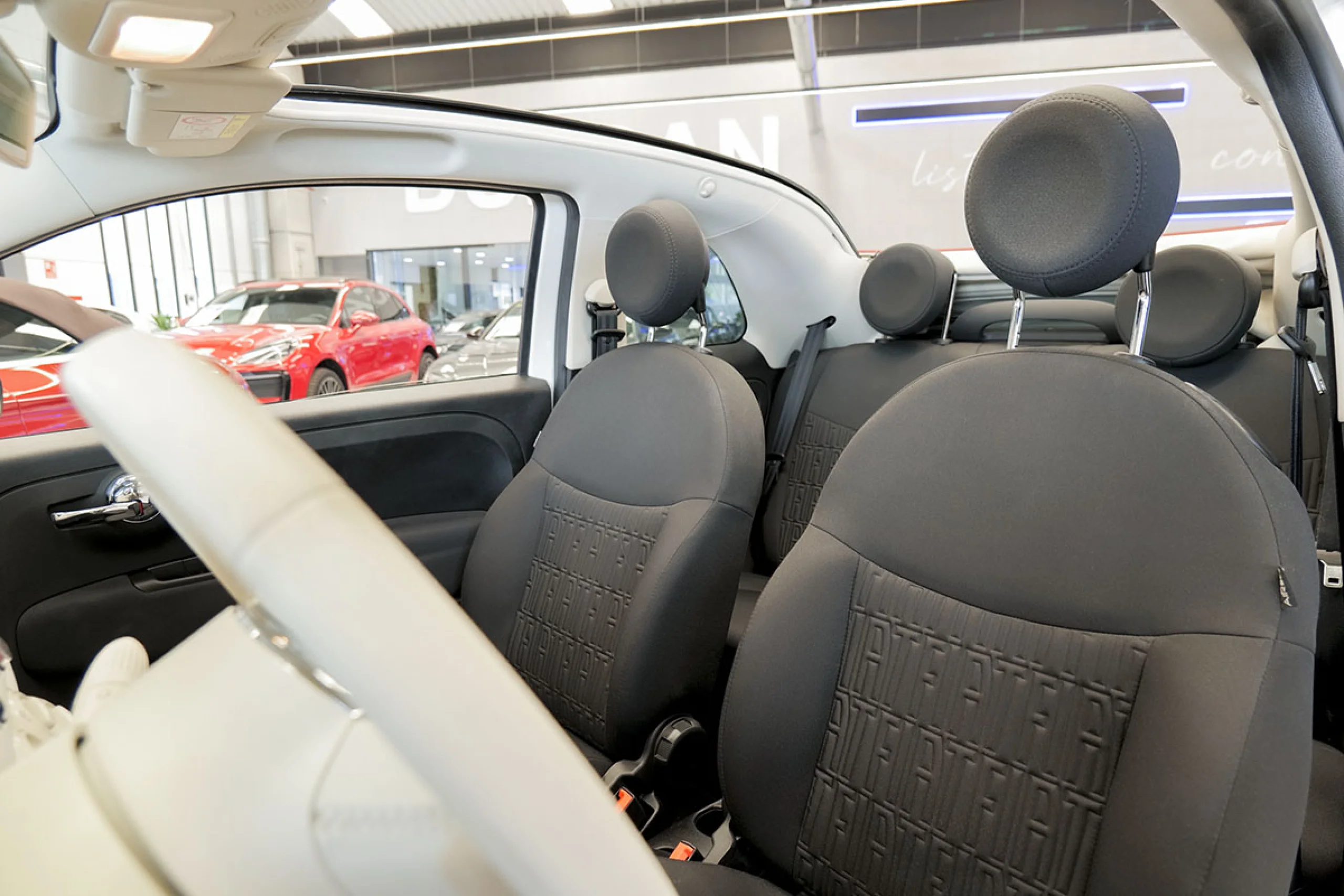 Fiat 500 C Dolcevita 1.0 Hybrid 51KW 70 CV - Foto 7