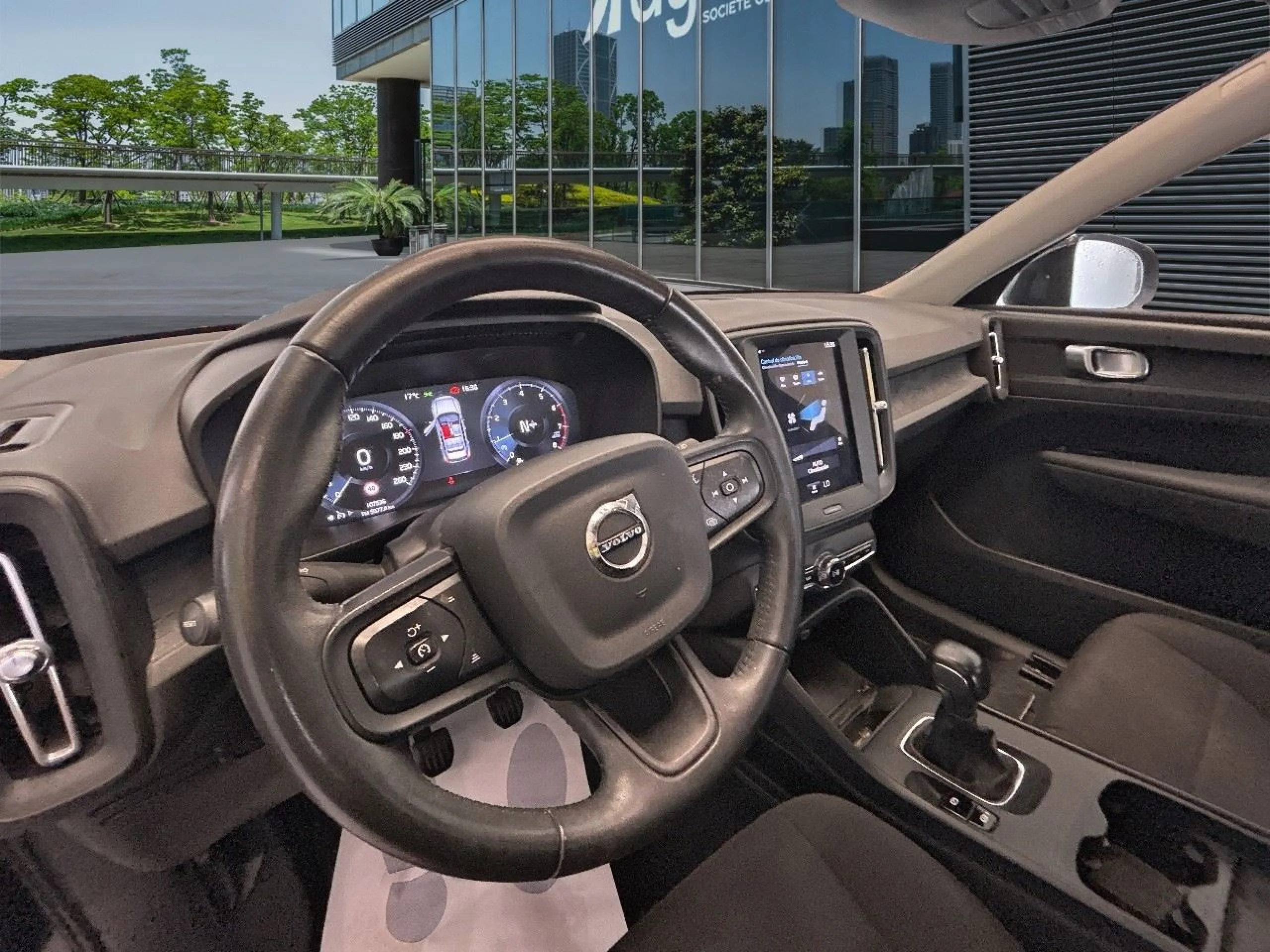 Volvo XC 40 XC40 1.5 T2 Momentum Core - Foto 7