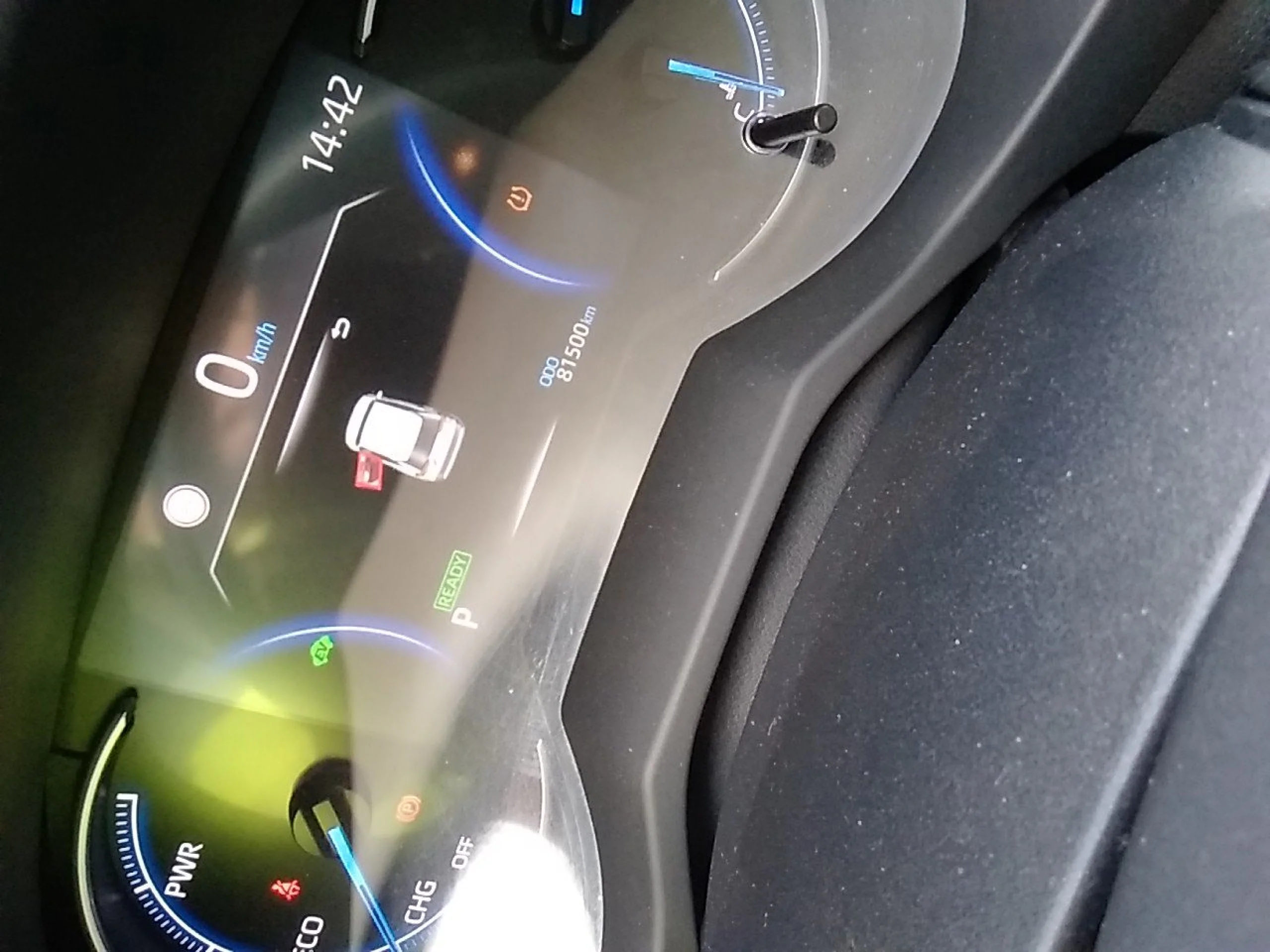 Toyota RAV 4 RAV4 2.5 Híbri Alisio Plus 4x2 CVT - Foto 8