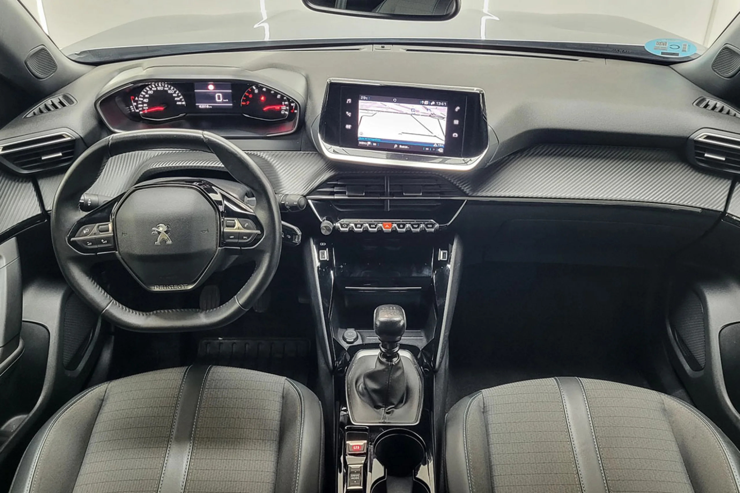 Peugeot 2008 Allure Puretech 130 SS 6 Vel. MAN - Foto 6