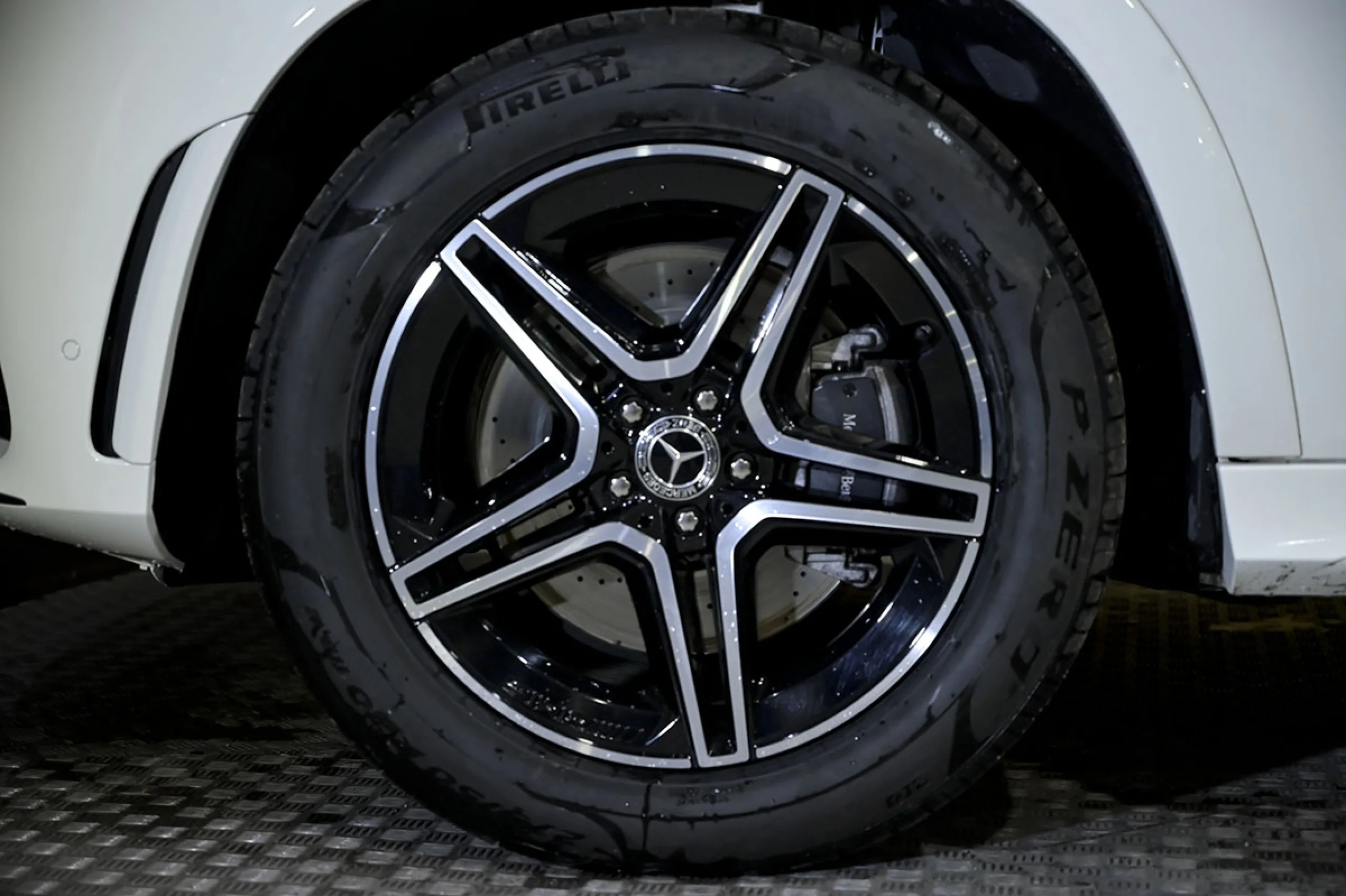 Mercedes-Benz GLE 300 BENZ GLE GLE 300 d 4MATIC - Foto 13