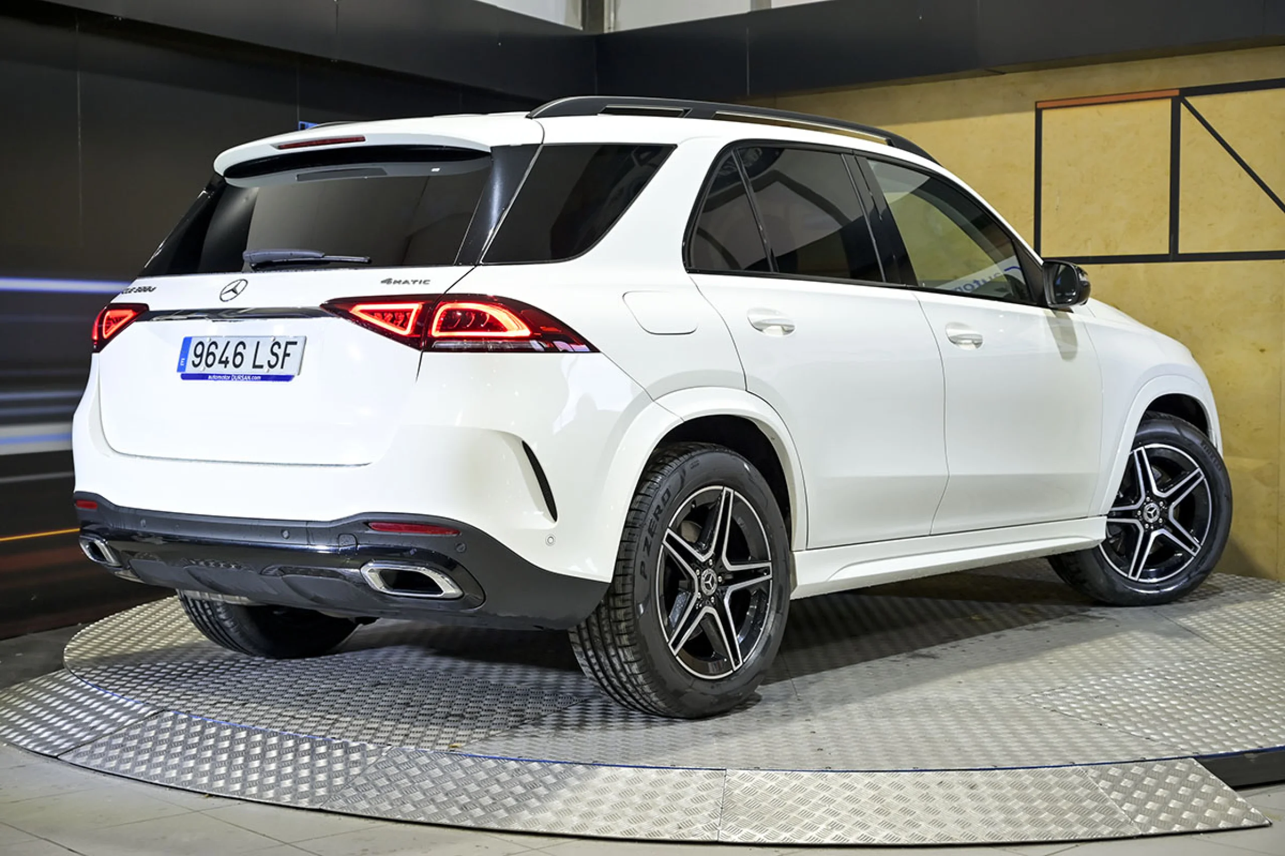 Mercedes-Benz GLE 300 BENZ GLE GLE 300 d 4MATIC - Foto 5