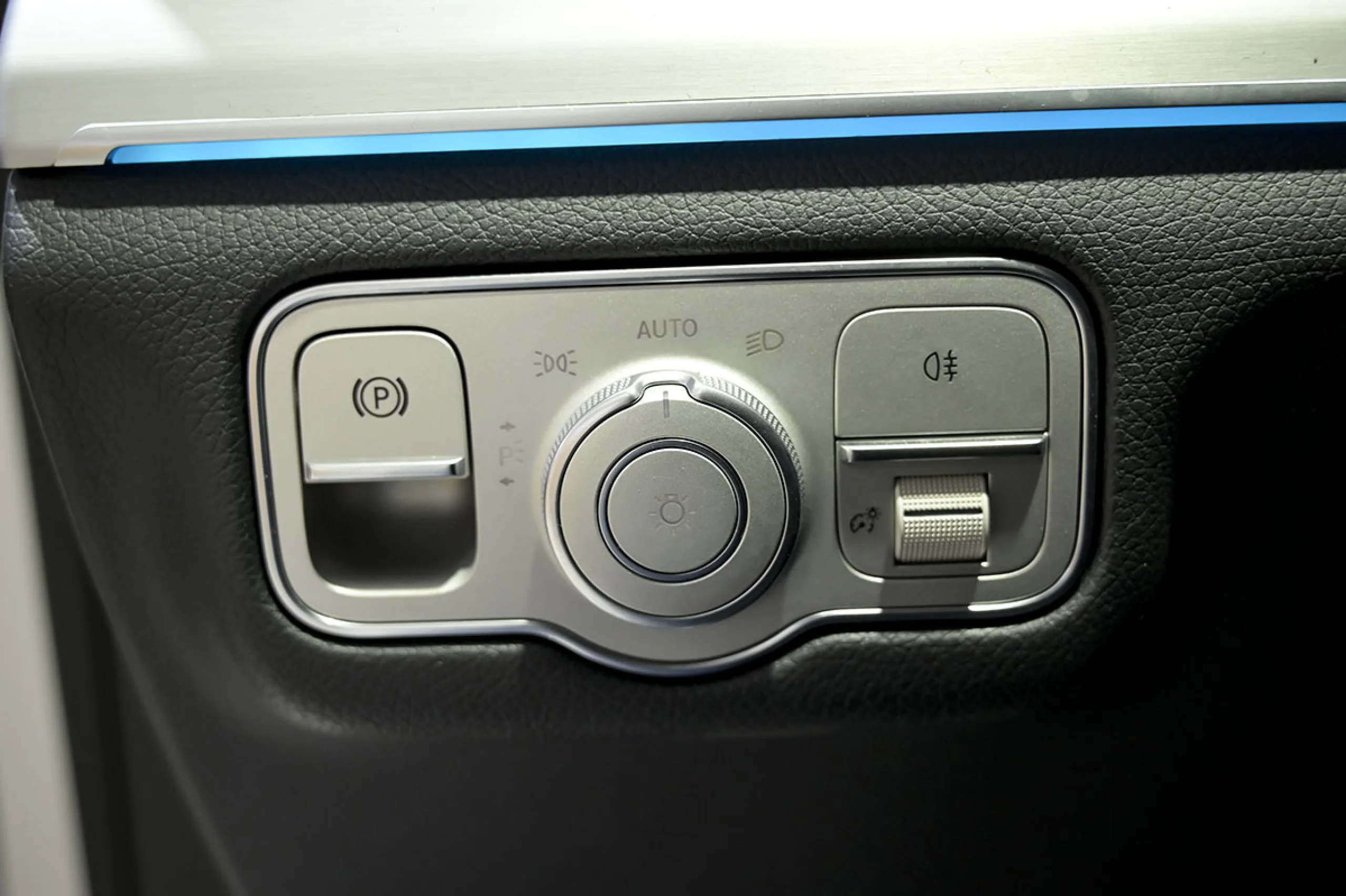 Mercedes-Benz GLE 300 BENZ GLE GLE 300 d 4MATIC - Foto 28