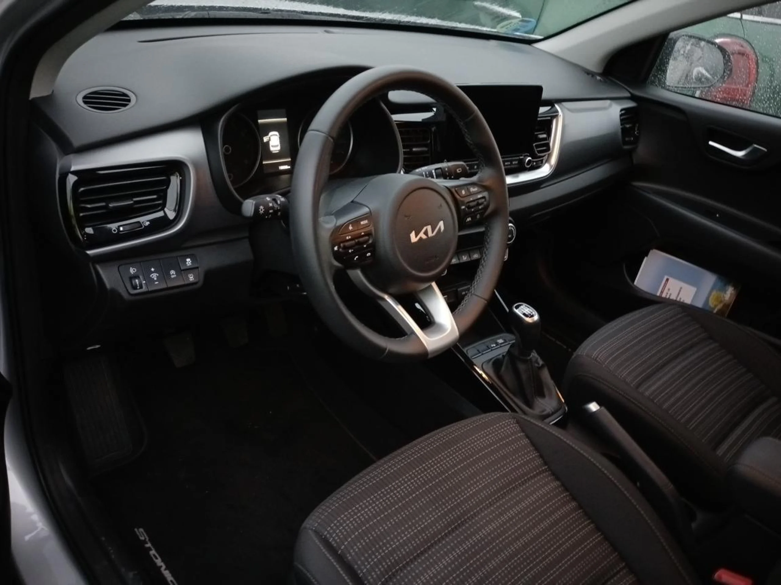 Kia Stonic 1.0 T-GDi 88kW MHEV iMT Drive Plus - Foto 5