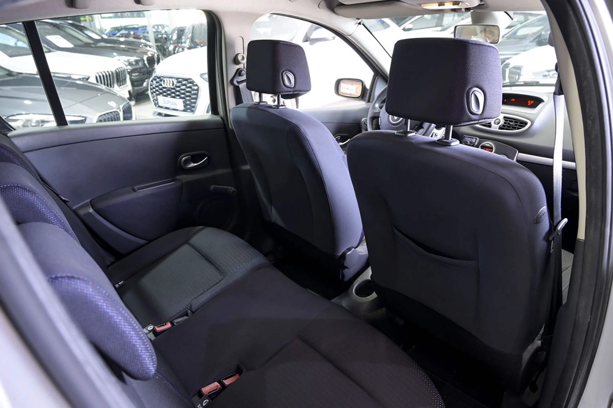 Renault Clio Dynamique 1.5DCI85 - Foto 17