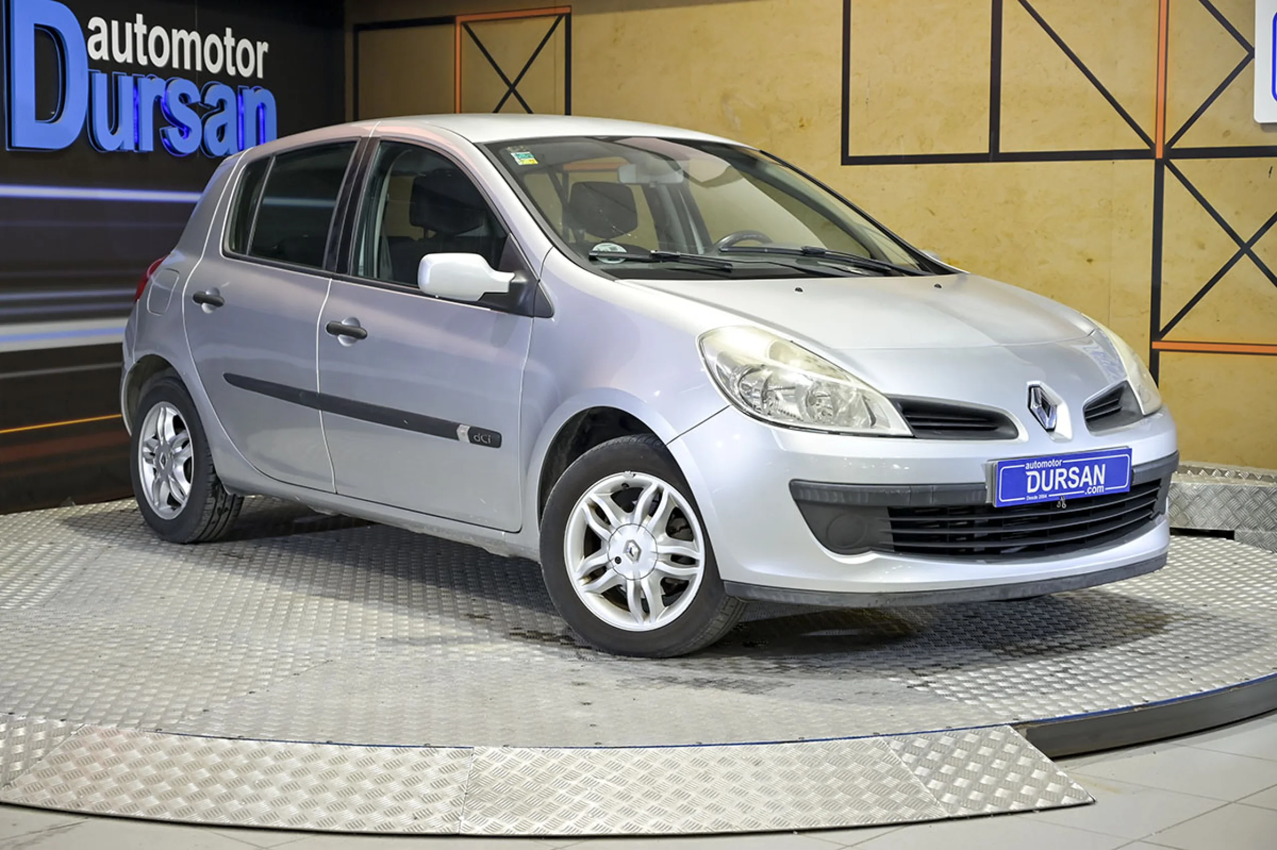 Renault Clio Dynamique 1.5DCI85 - Foto 3