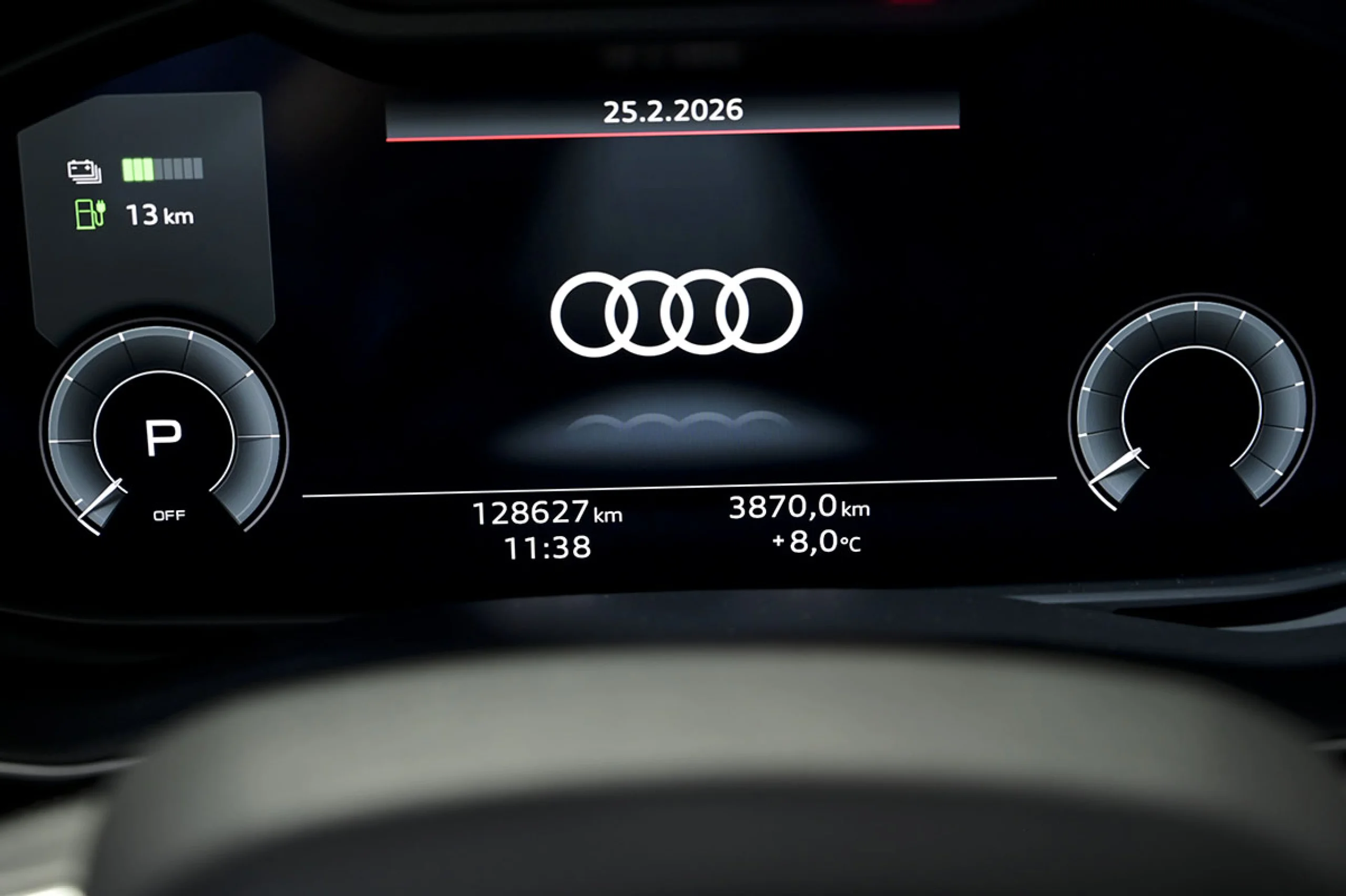 Audi Q8 55 TFSIe 280kW 381CV quattro tiptronic - Foto 12