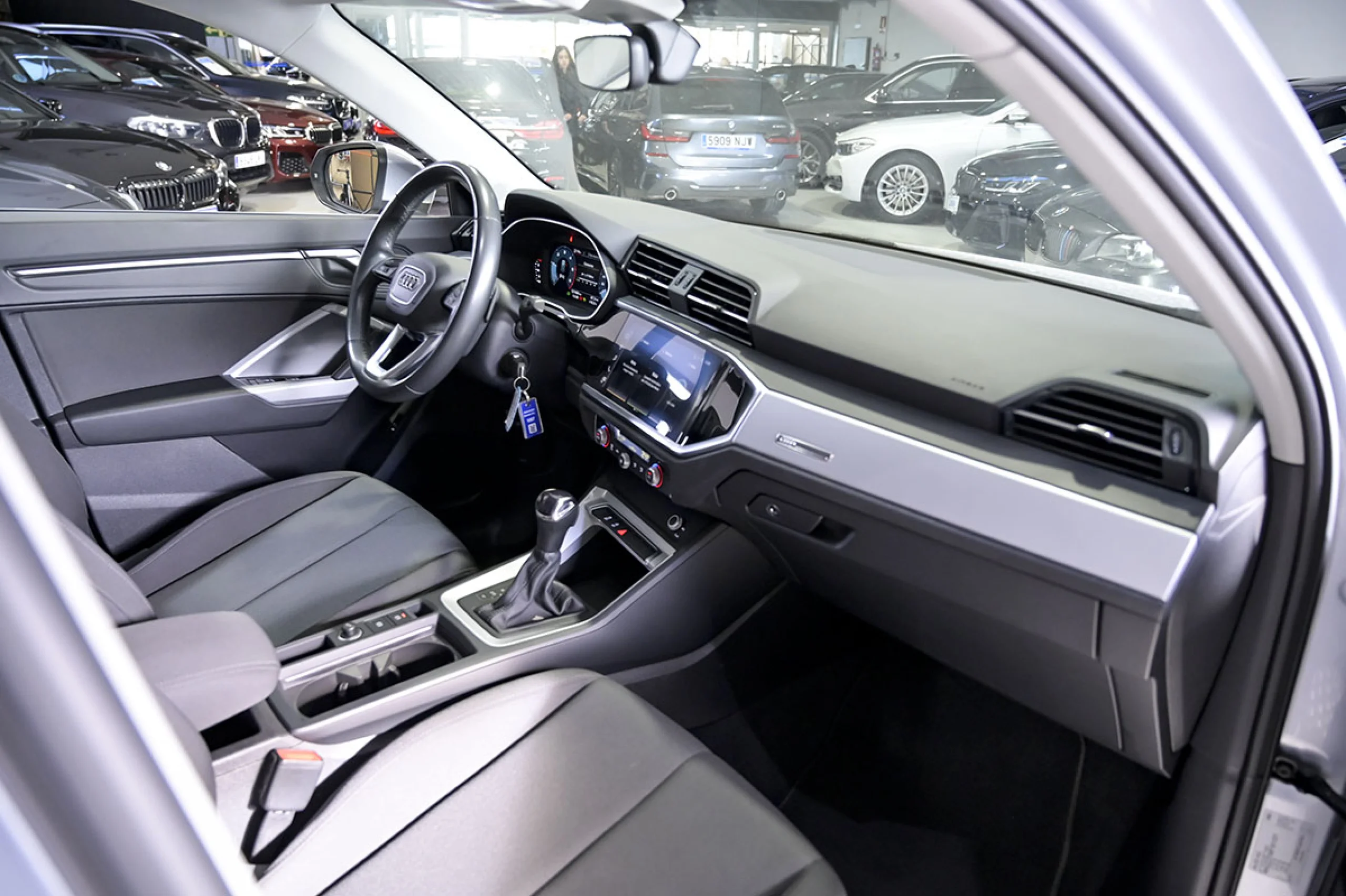 Audi Q3 Advanced 35 TDI 110kW 150CV S tronic - Foto 32