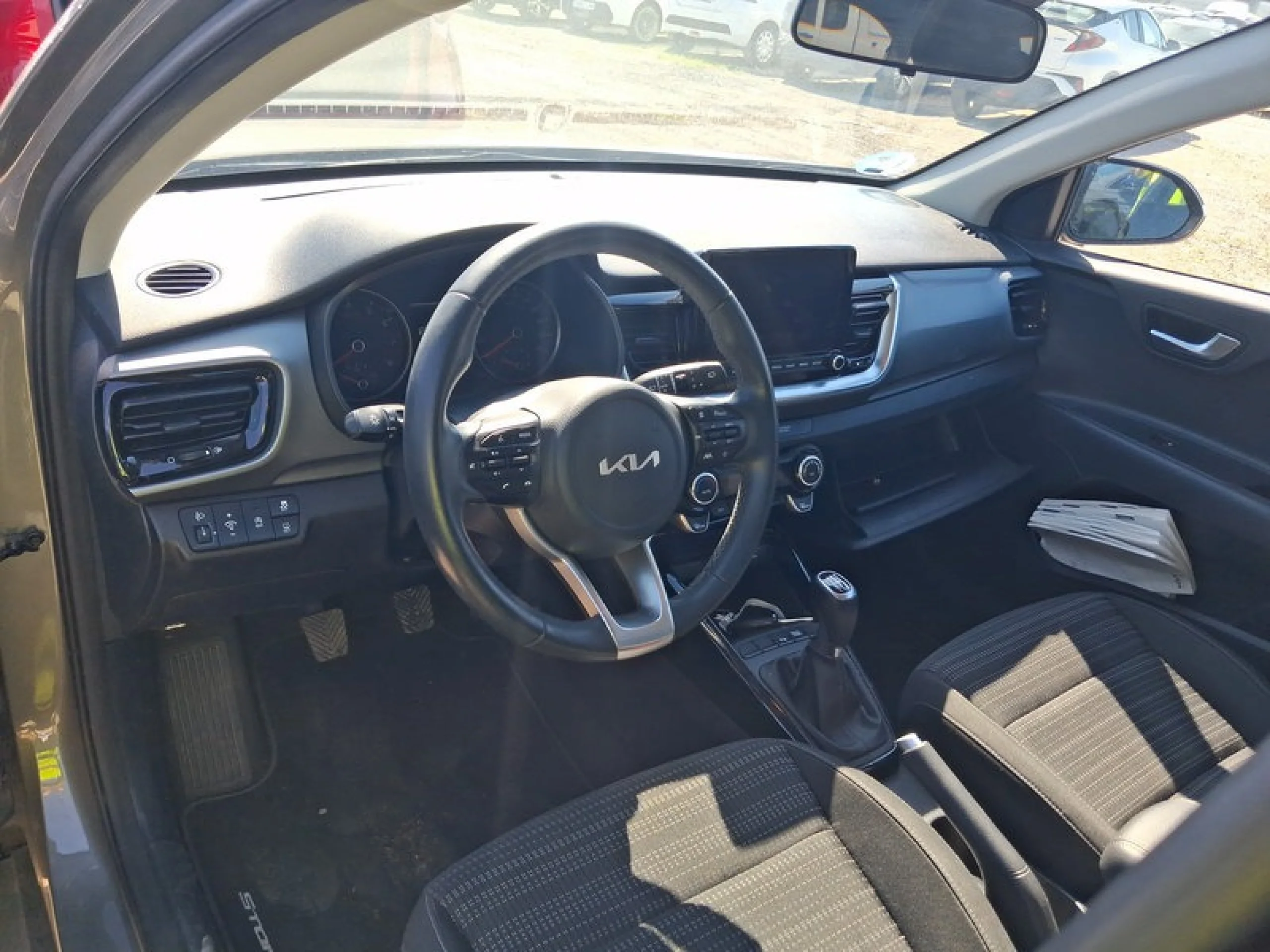 Kia Stonic 1.0 T-GDi 88kW (120CV) MHEV iMT Drive - Foto 7