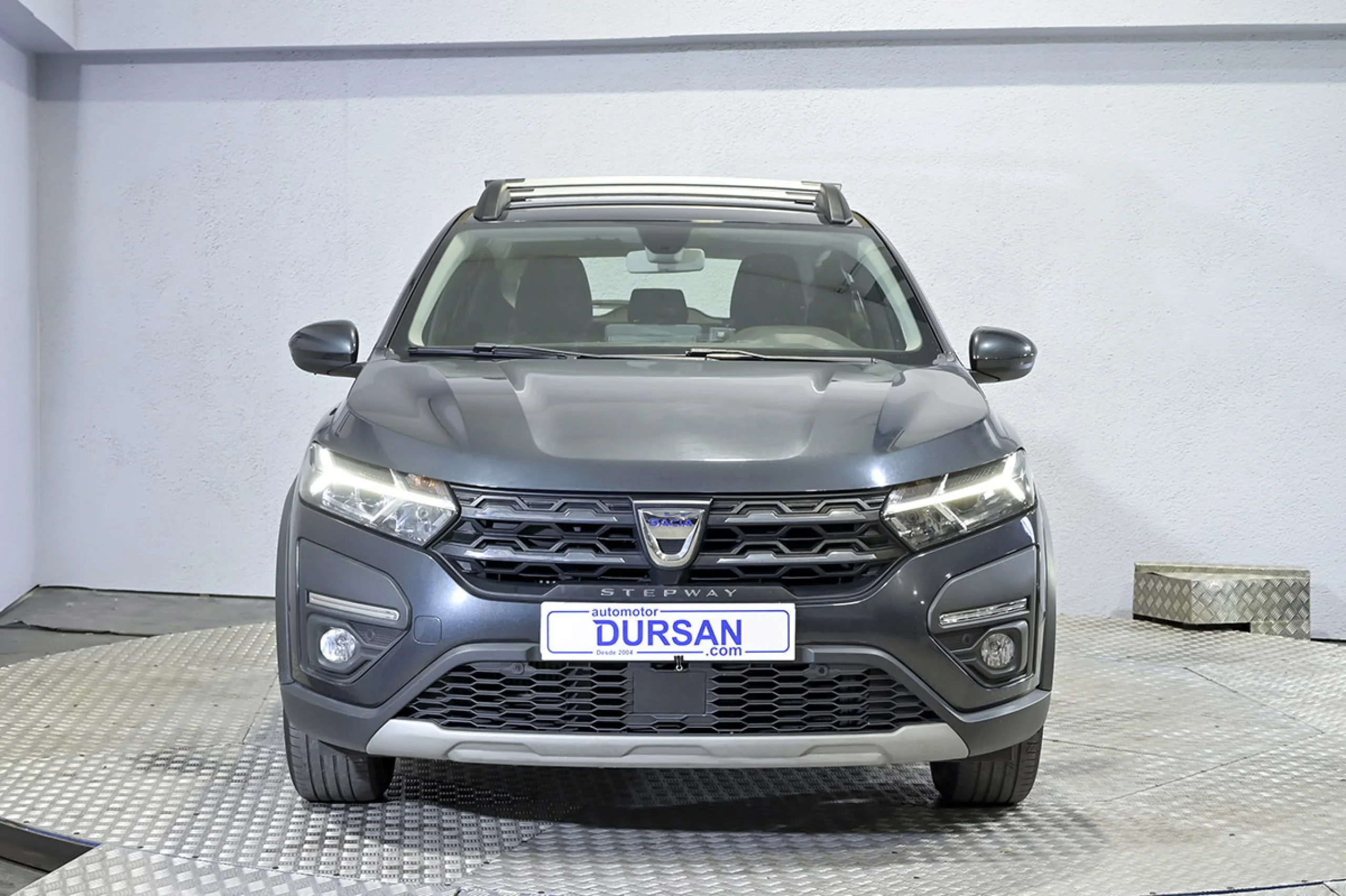 Dacia Sandero Stepway Essential TCE 74kW100CV GLPSS - Foto 2