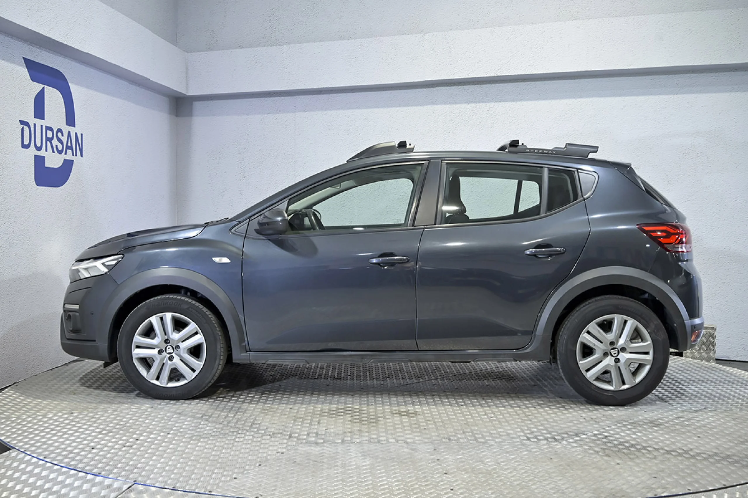 Dacia Sandero Stepway Essential TCE 74kW100CV GLPSS - Foto 18